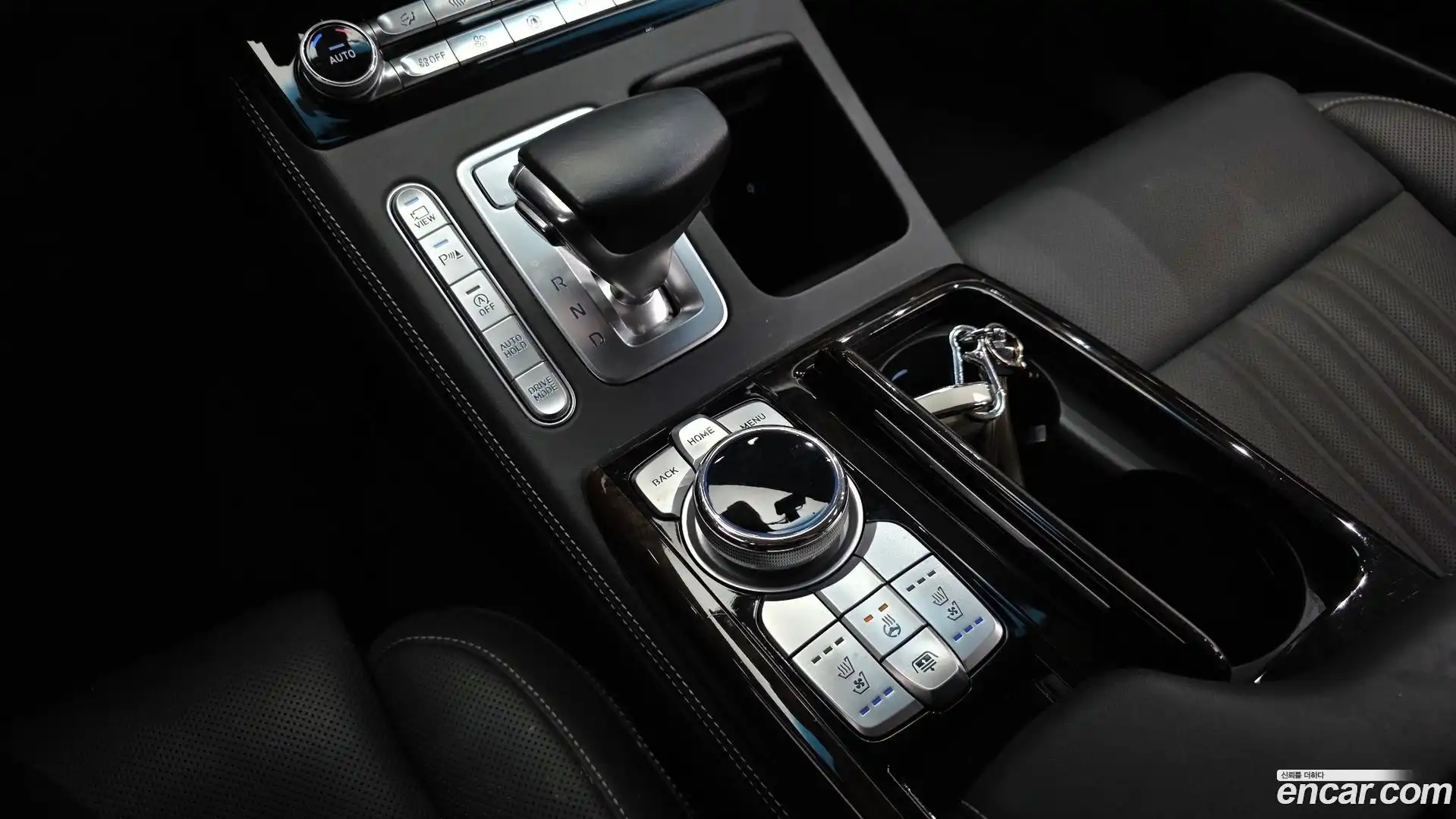 G90 Genesis 2019.2-INNER-009