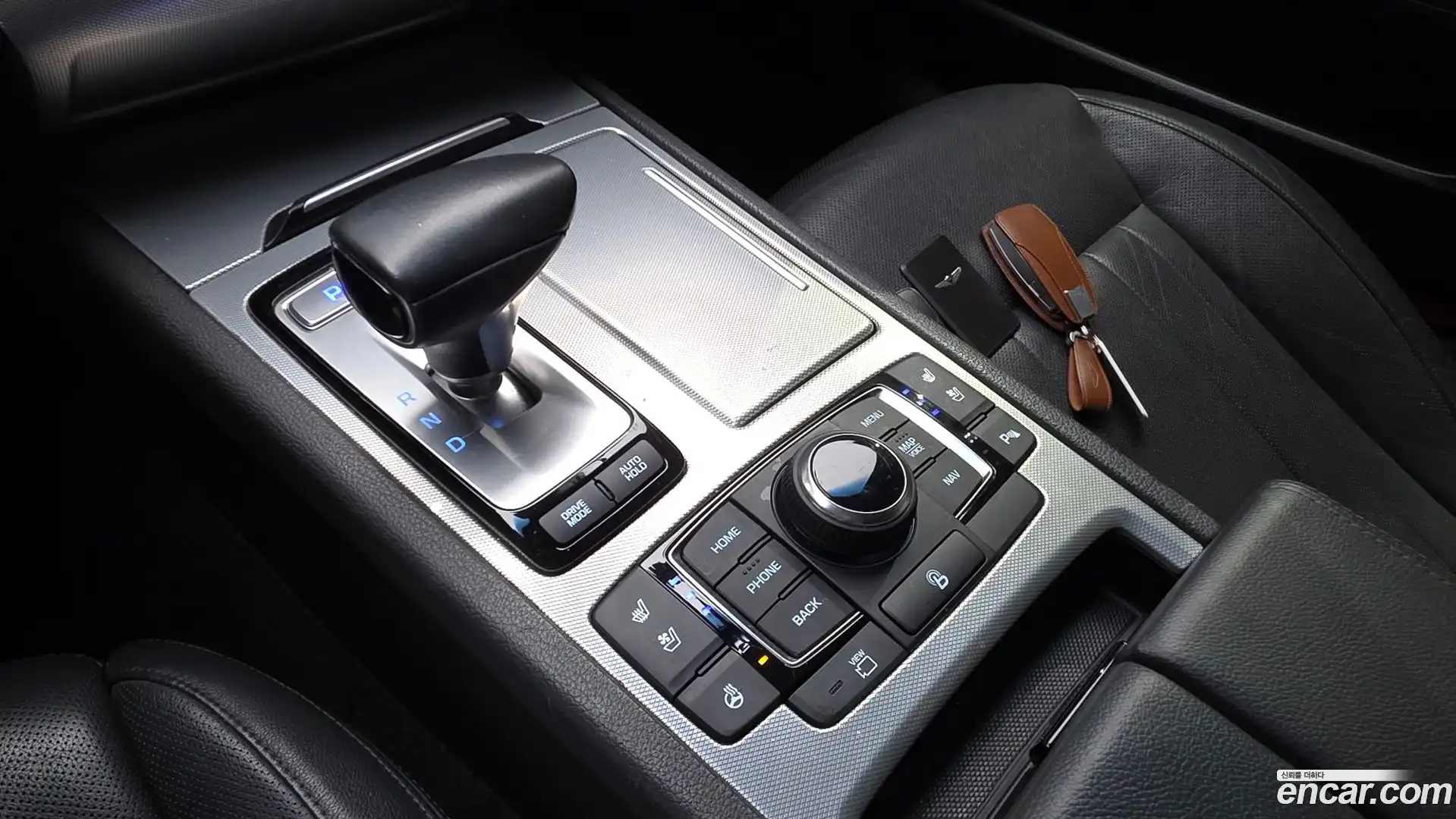 G80 Genesis 2016.8-INNER-009
