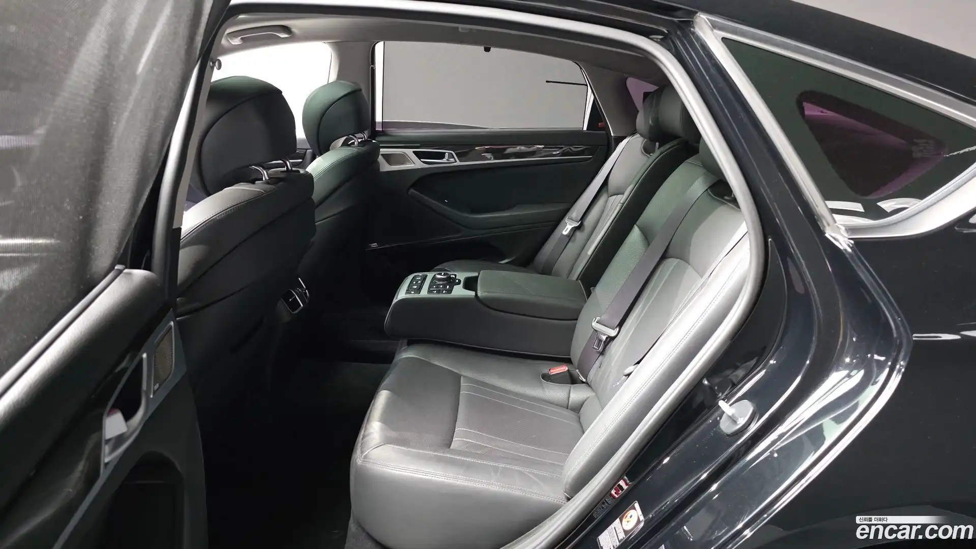 G80 Genesis 2016.8-OPTION-016