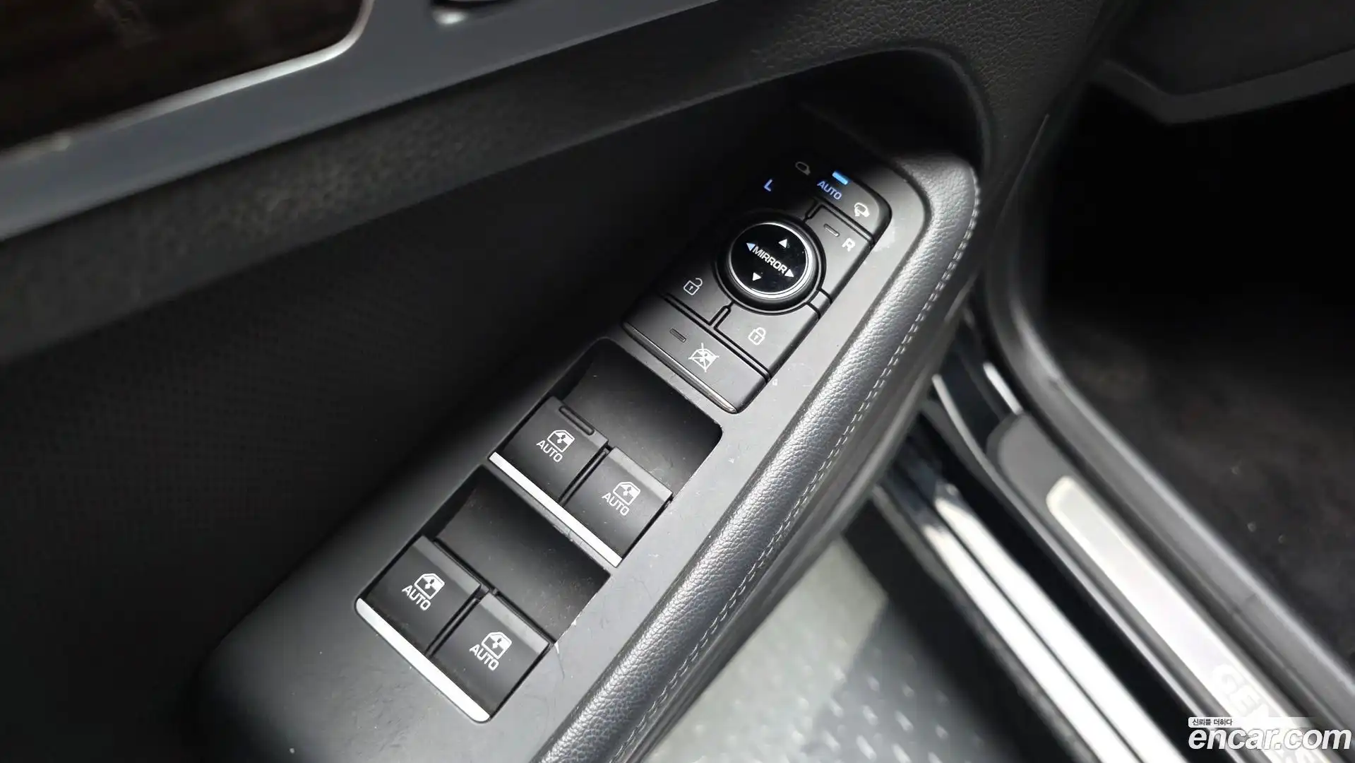 G80 Genesis 2016.8-OPTION-043