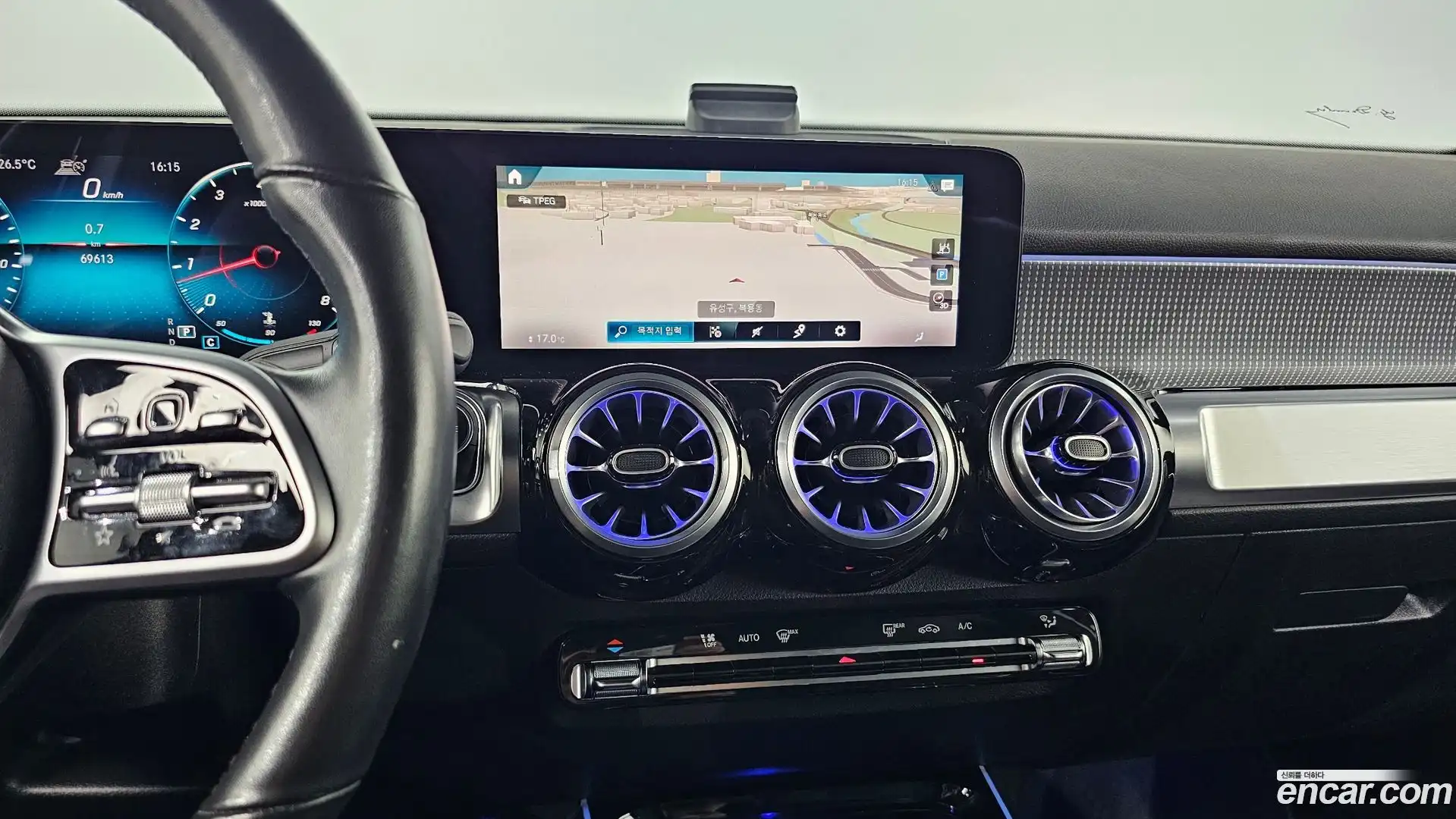 GLB-Class Mercedes-Benz 2021.9-OPTION-016