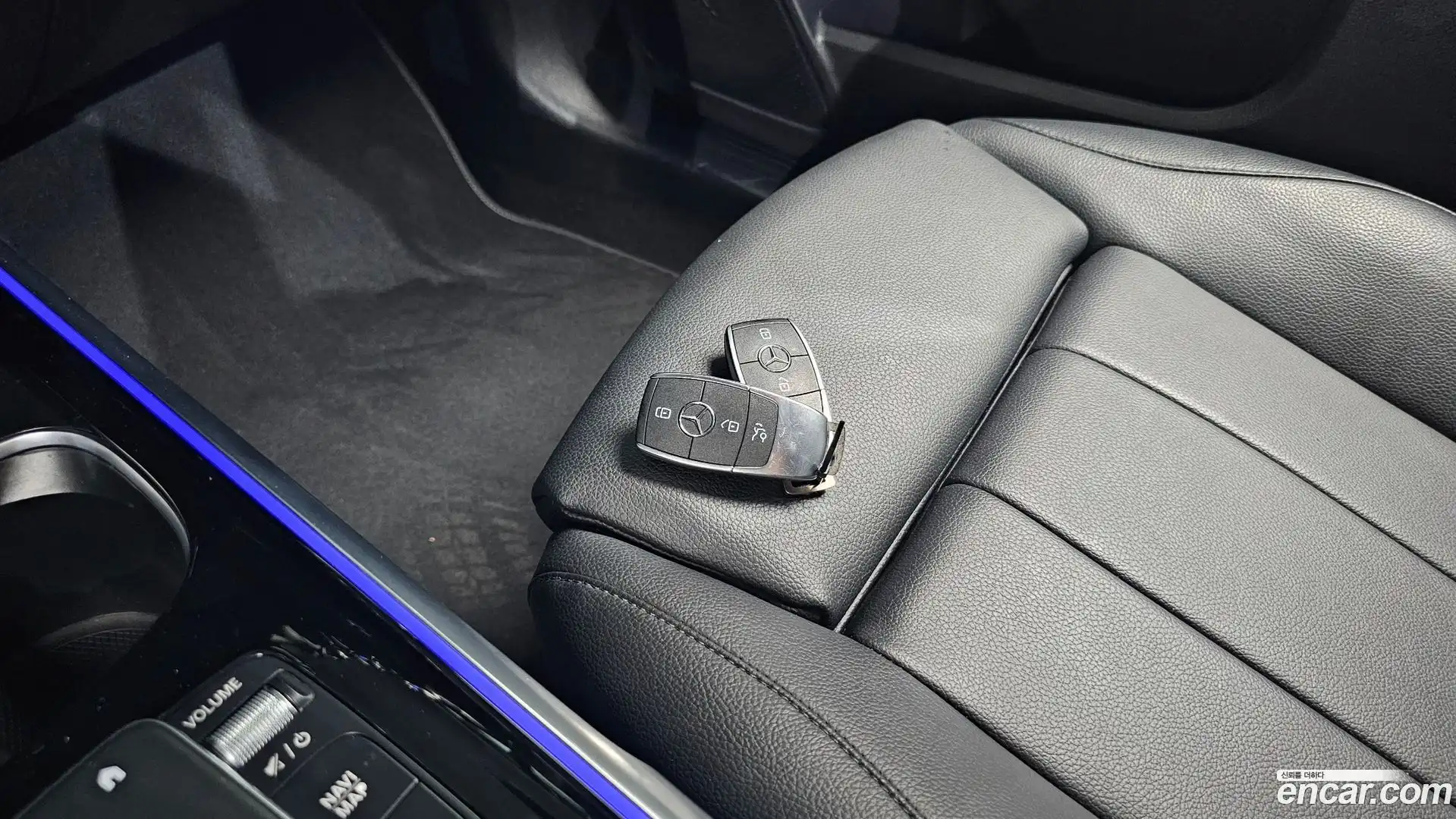 GLB-Class Mercedes-Benz 2021.9-OPTION-019