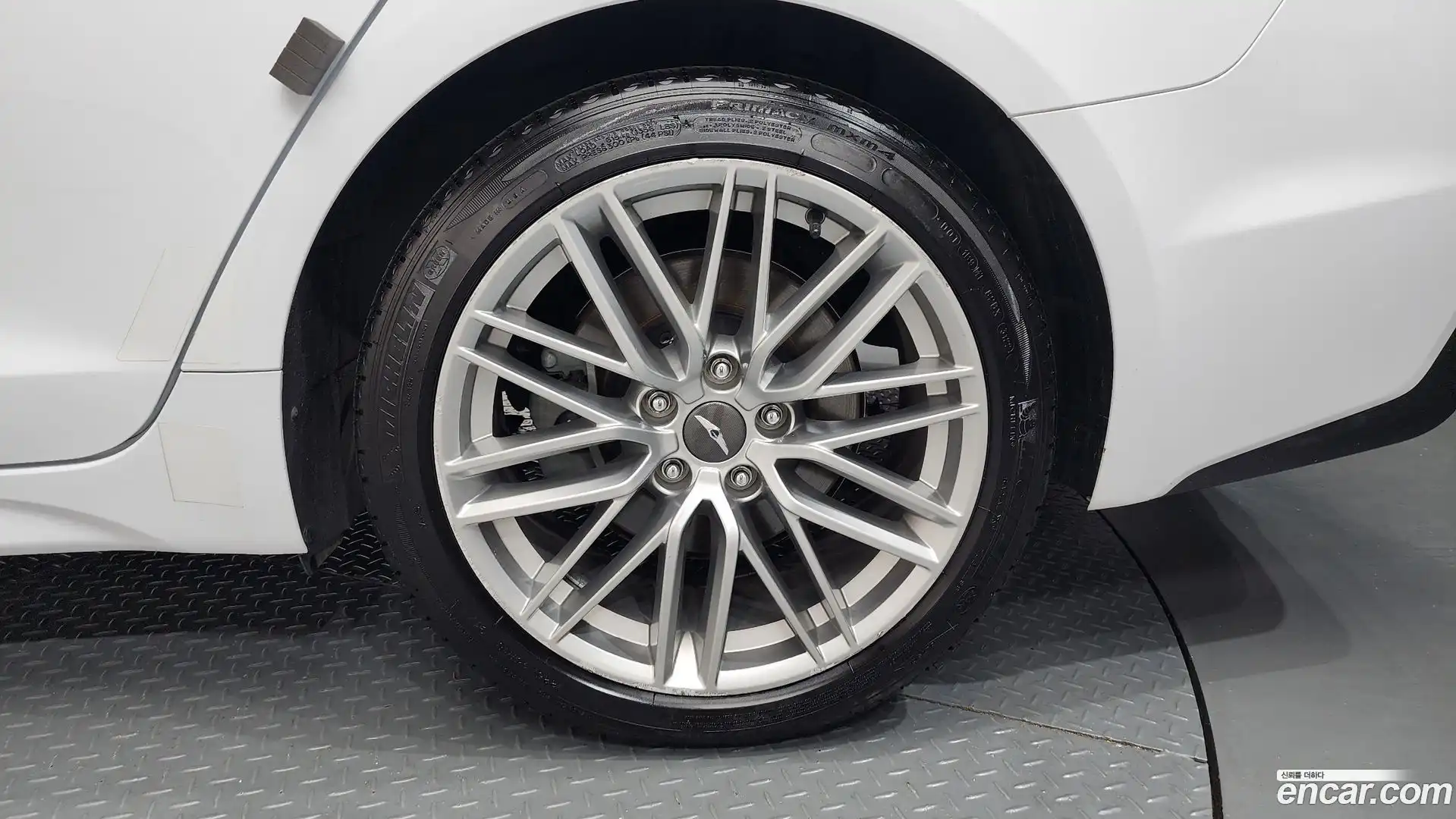 G70 Genesis 2018.11-OUTER-031