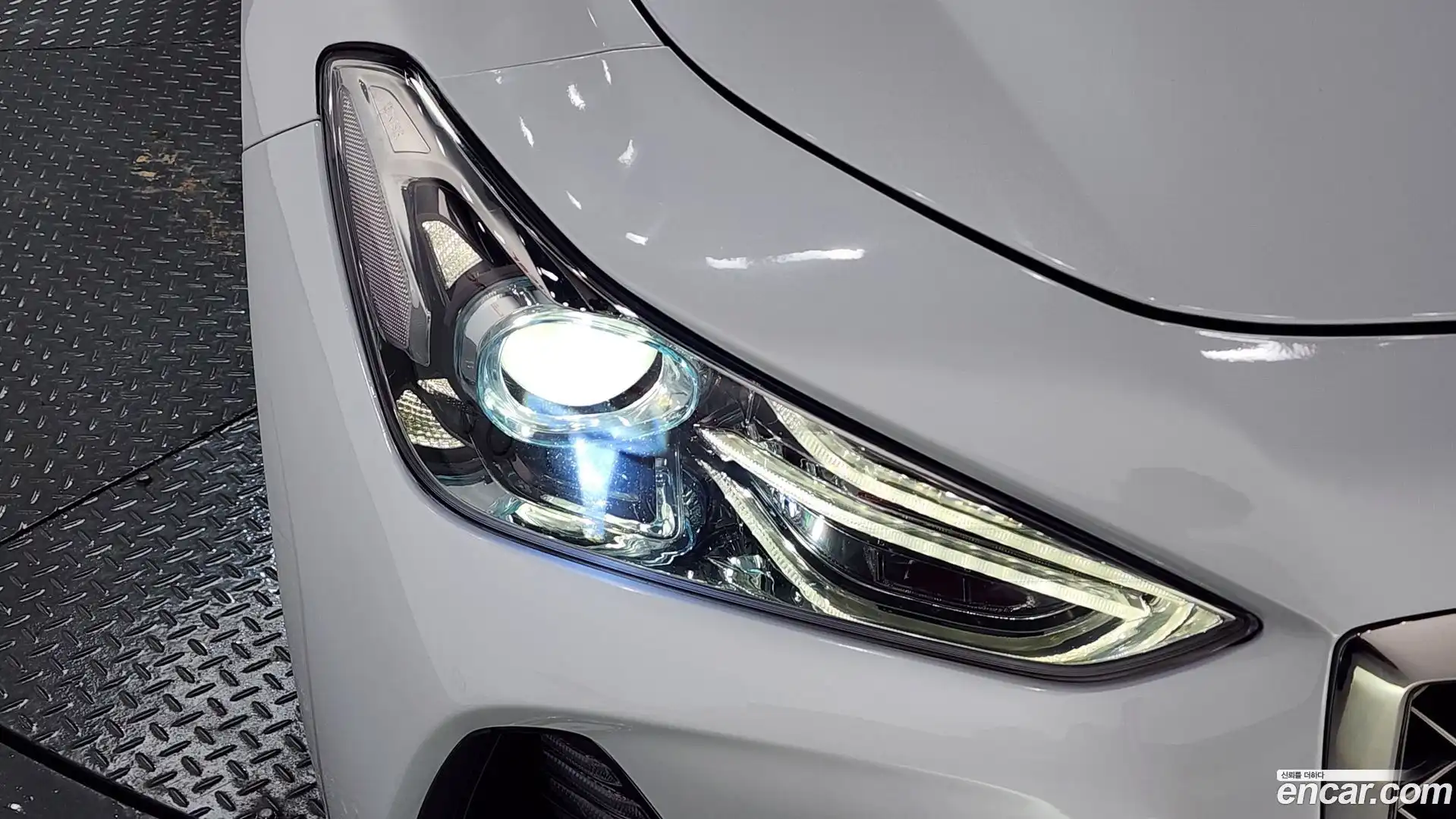 G70 Genesis 2018.11-OUTER-032
