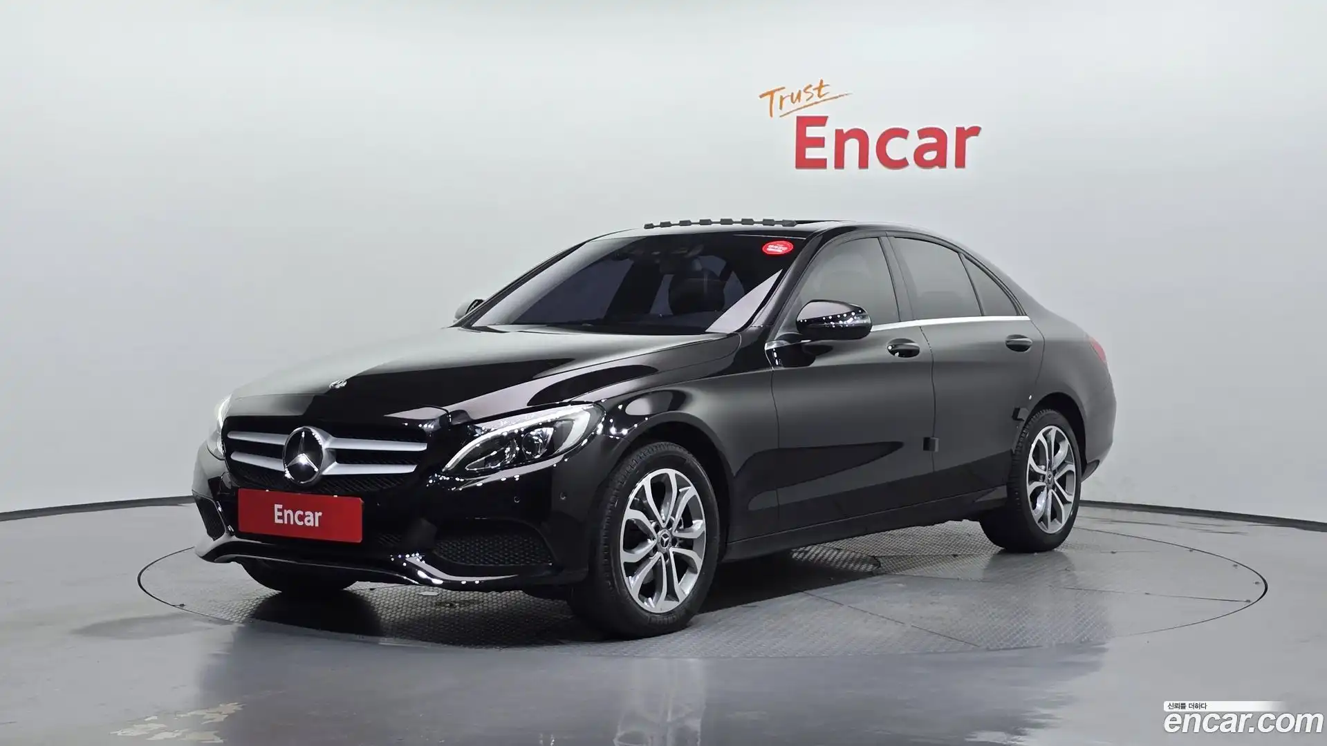 C-Class Mercedes-Benz 2018.1-OUTER-001