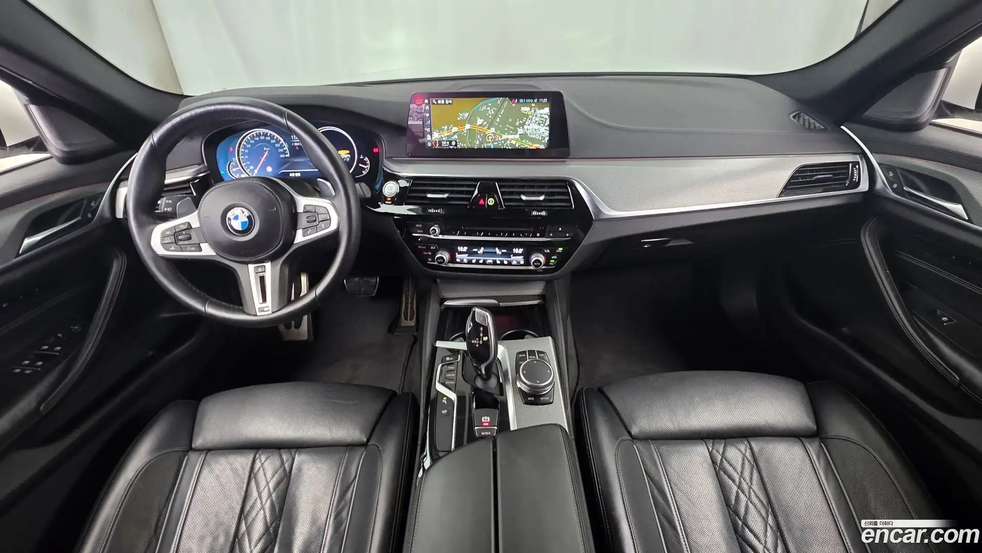 5-Series BMW 2018.9-INNER-007