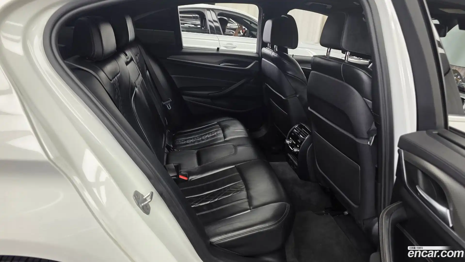 5-Series BMW 2018.9-OPTION-016