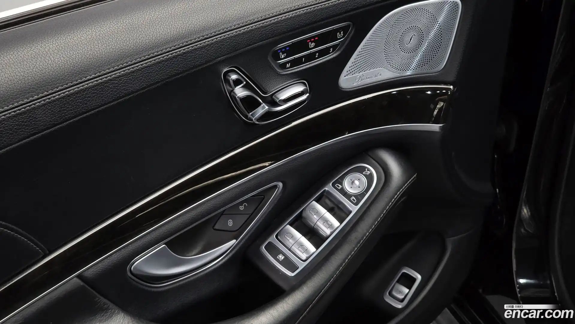 S-Class Mercedes-Benz 2013.11-OPTION-020