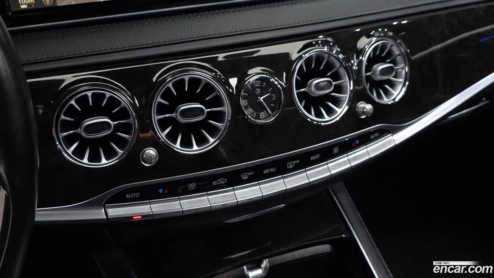 S-Class Mercedes-Benz 2013.11-OPTION-022