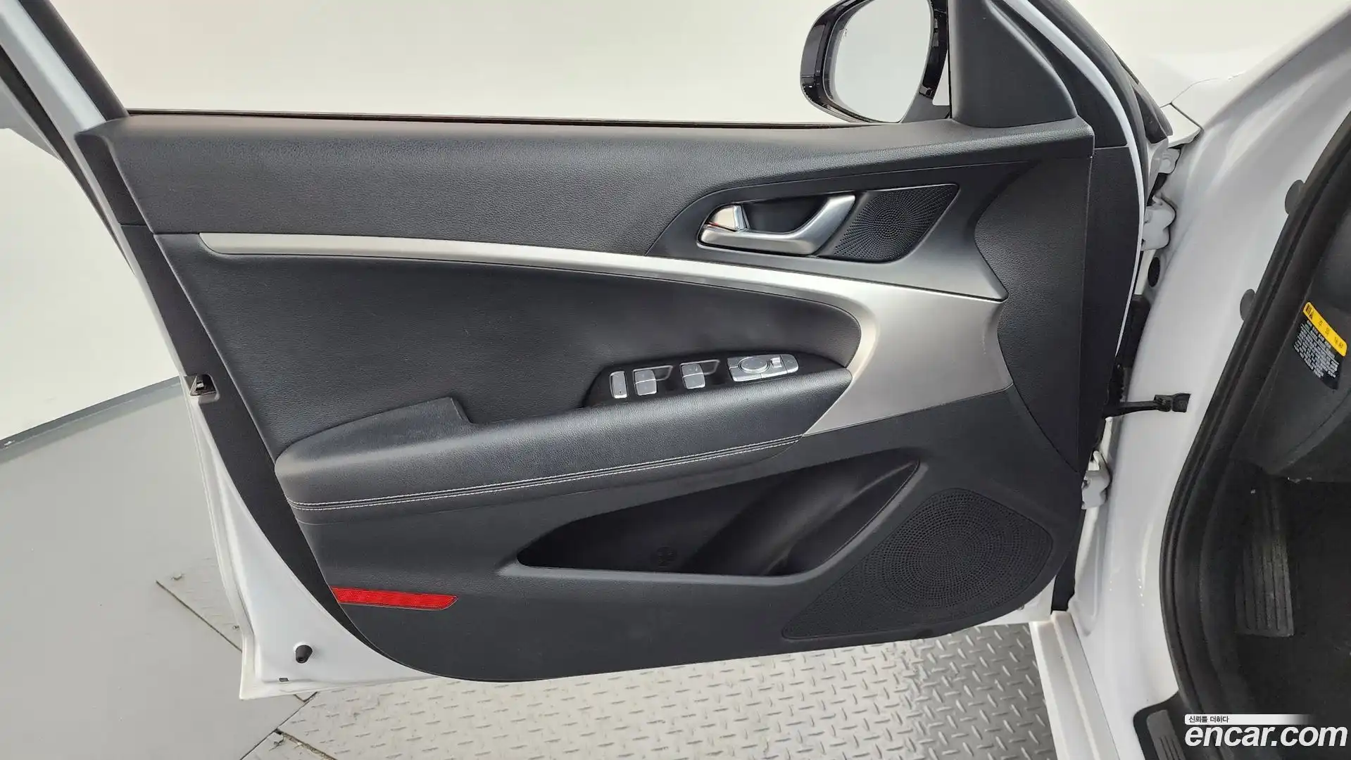 G70 Genesis 2019.3-INNER-034