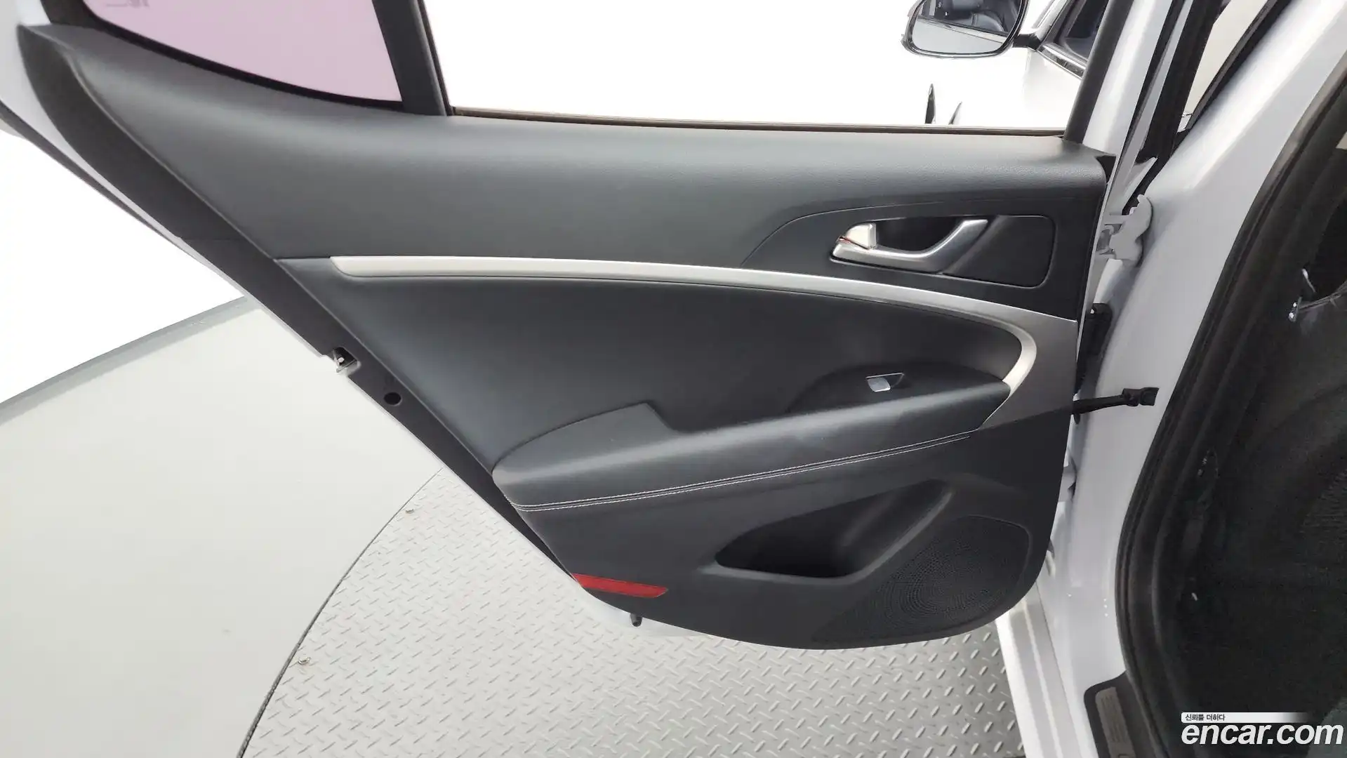 G70 Genesis 2019.3-INNER-035