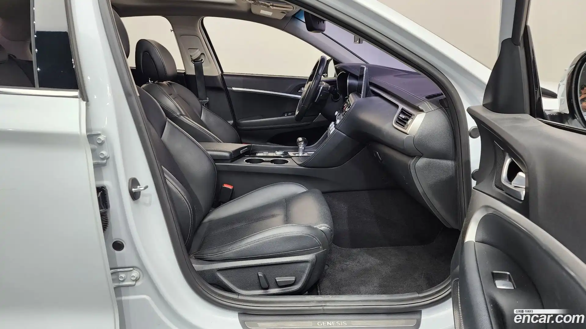 G70 Genesis 2019.3-INNER-036