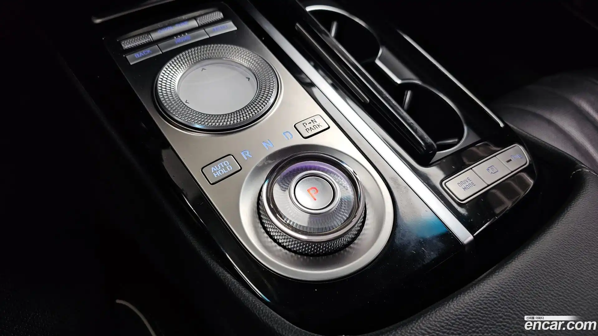 G80 Genesis 2022.2-INNER-009