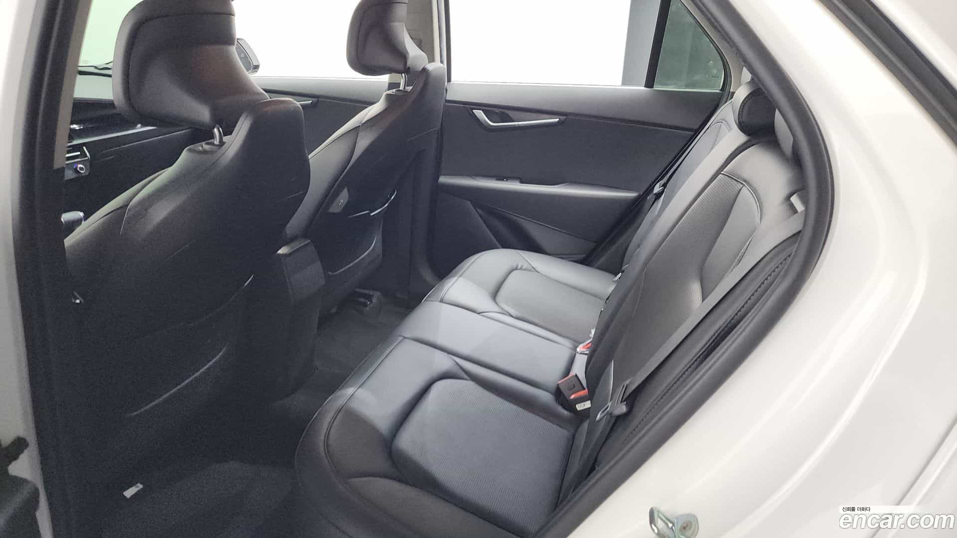 Niro Kia 2022.5-OPTION-021