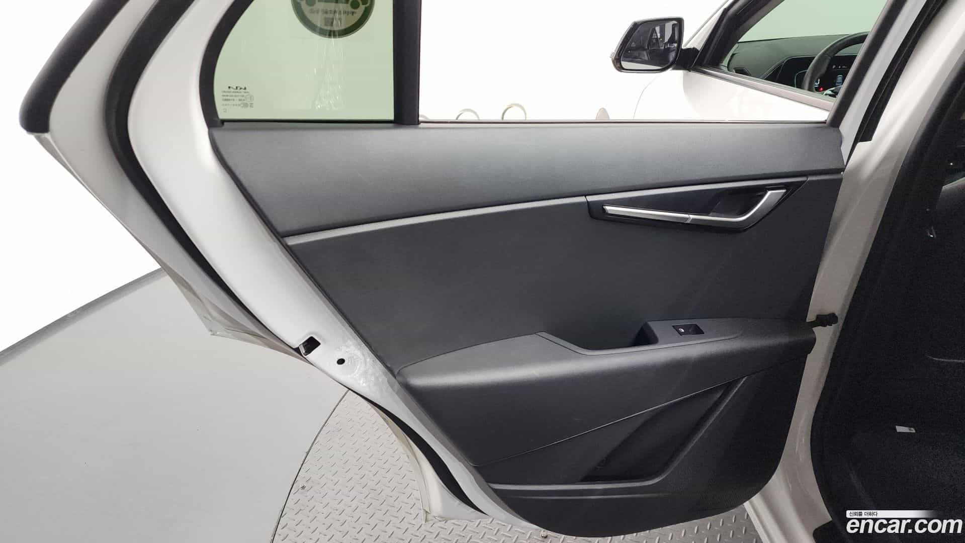 Niro Kia 2022.5-INNER-035