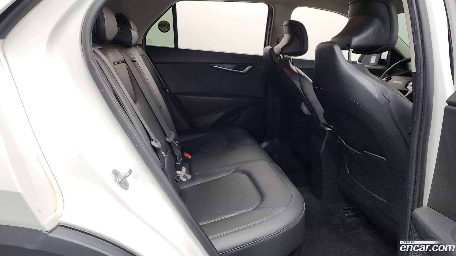 Niro Kia 2022.5-INNER-036