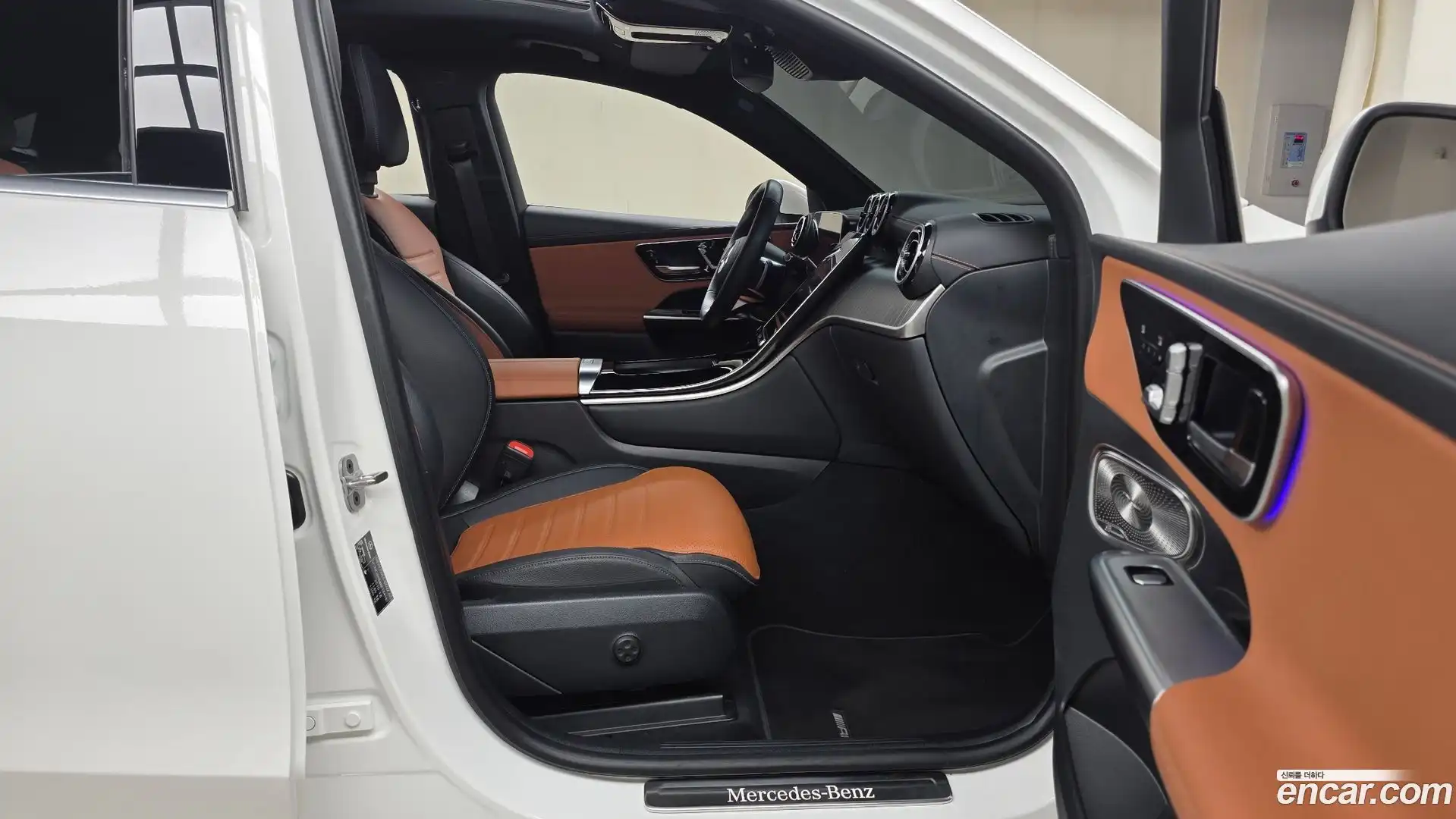 GLC-Class Mercedes-Benz 2024.9-INNER-036