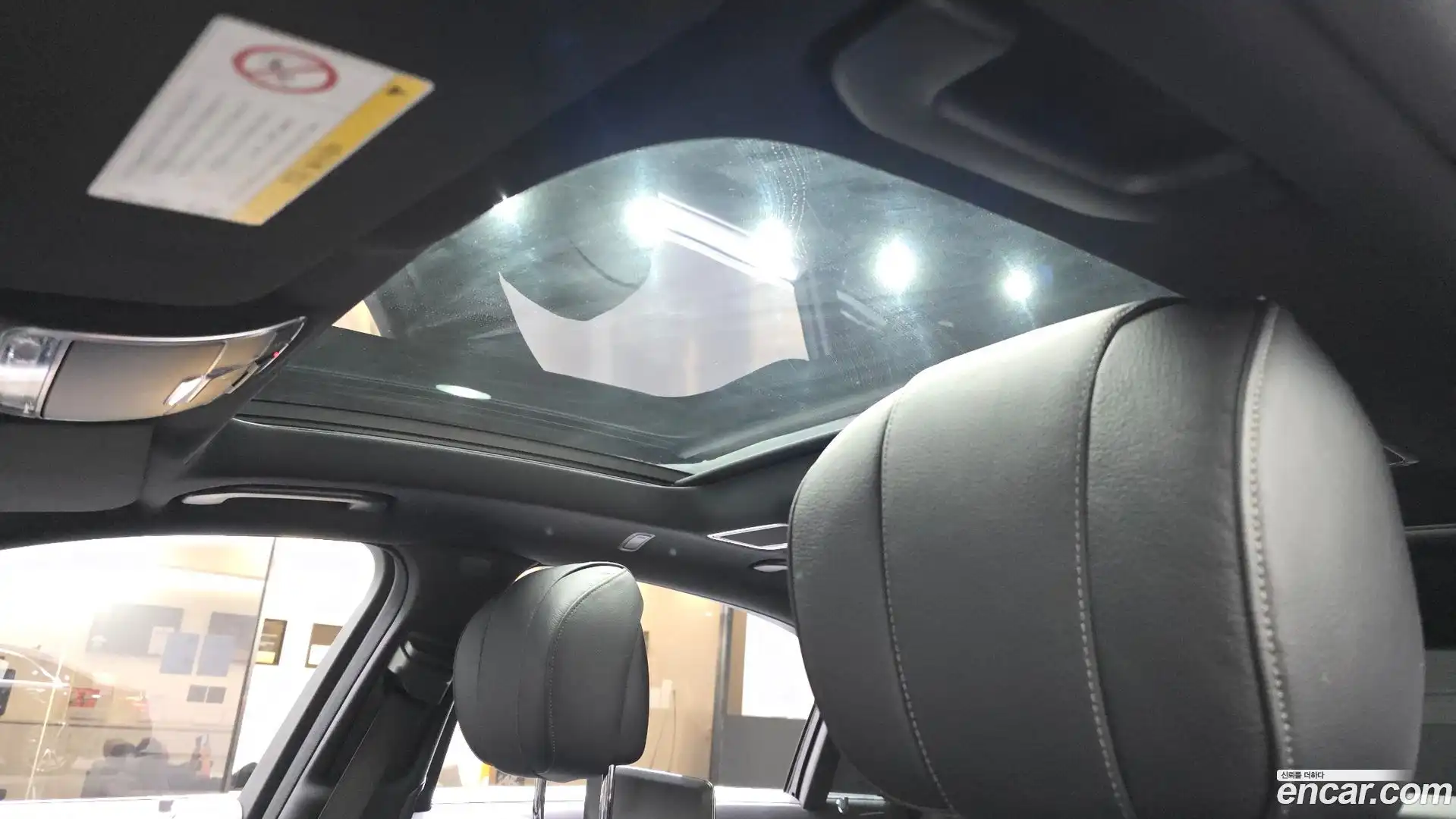 S-Class Mercedes-Benz 2017.10-OPTION-023