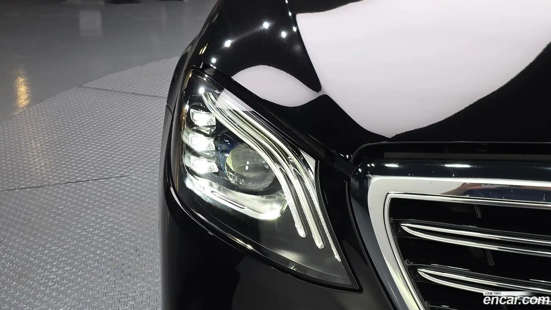 S-Class Mercedes-Benz 2017.10-OUTER-032