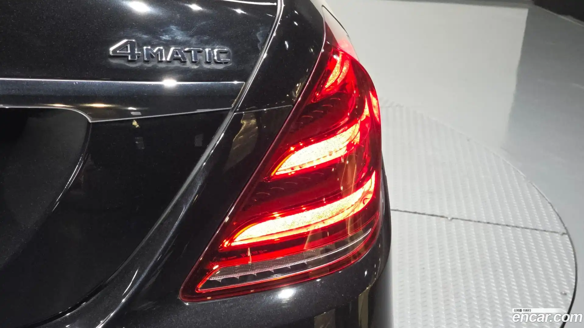 S-Class Mercedes-Benz 2017.10-OUTER-033