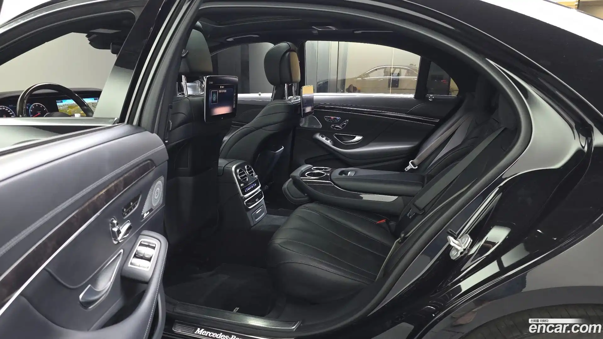S-Class Mercedes-Benz 2017.10-INNER-036