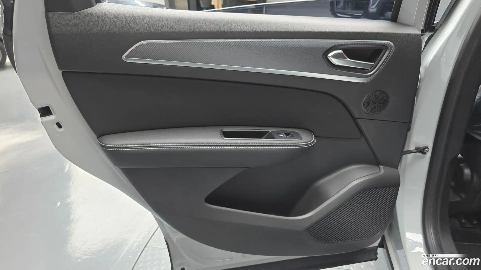 XM3 Renault Korea 2020.10-INNER-035