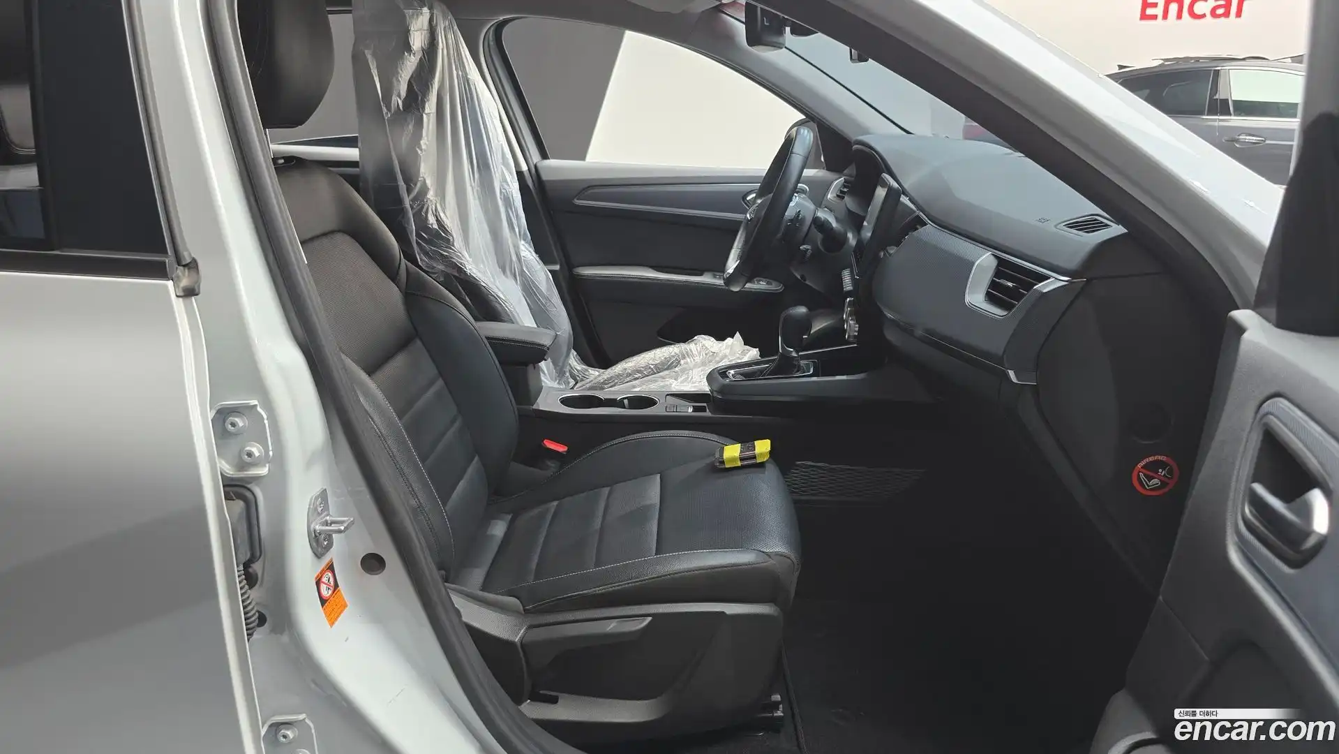 XM3 Renault Korea 2020.10-INNER-036