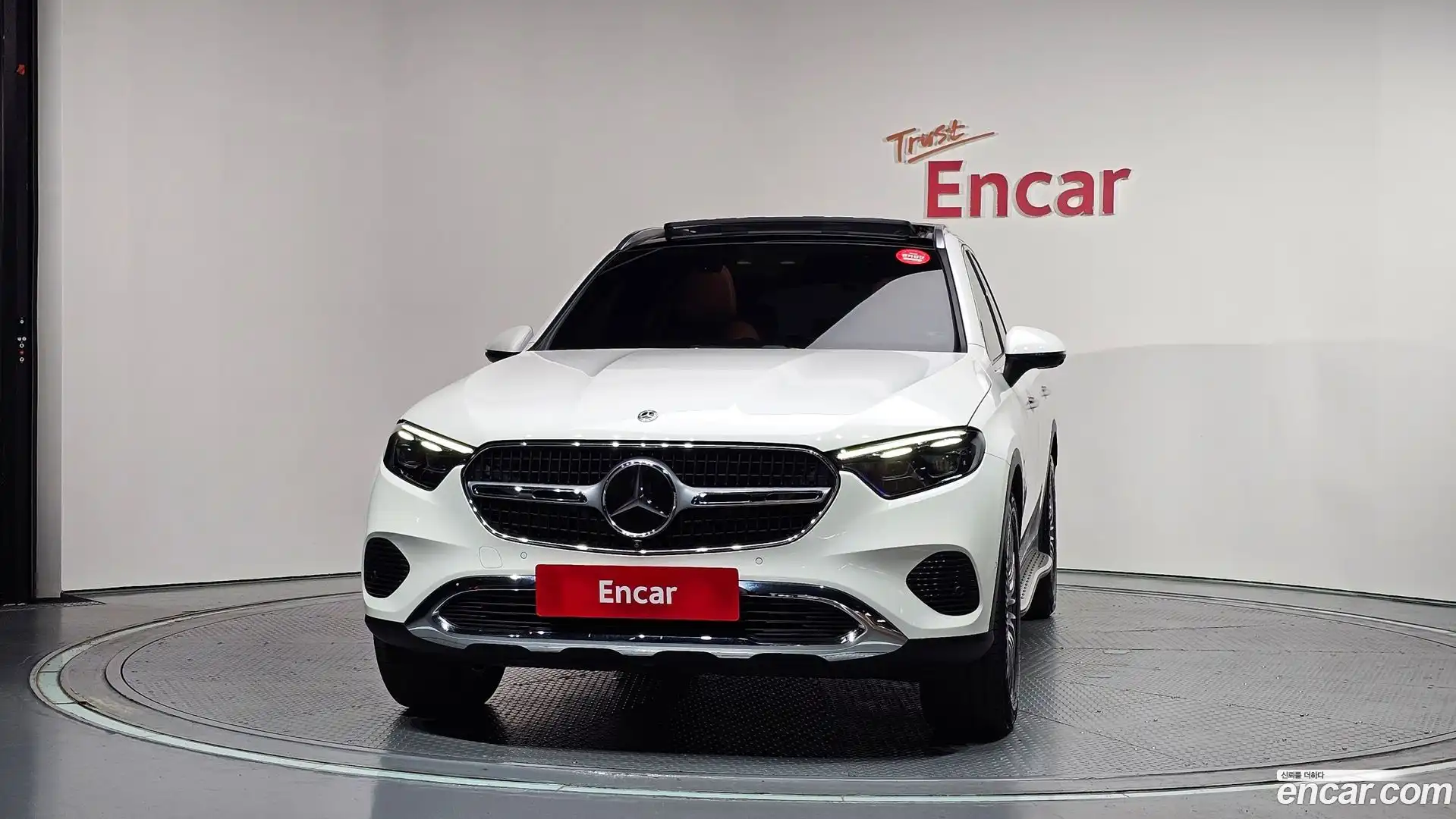 GLC-Class Mercedes-Benz 2024.11-OUTER-003
