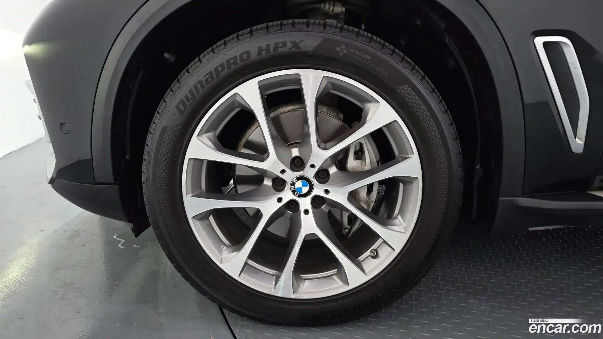 X5 BMW 2021.1-OUTER-005