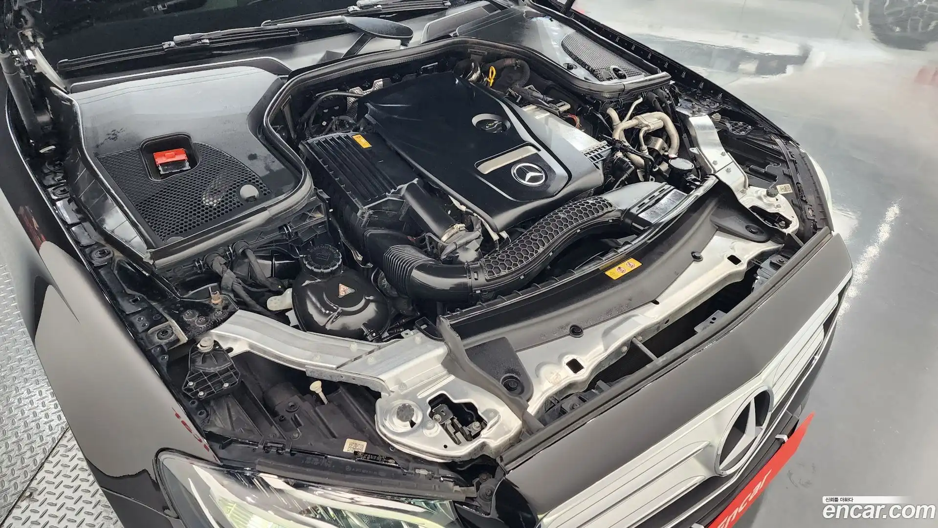 E-Class Mercedes-Benz 2017.3-OUTER-006