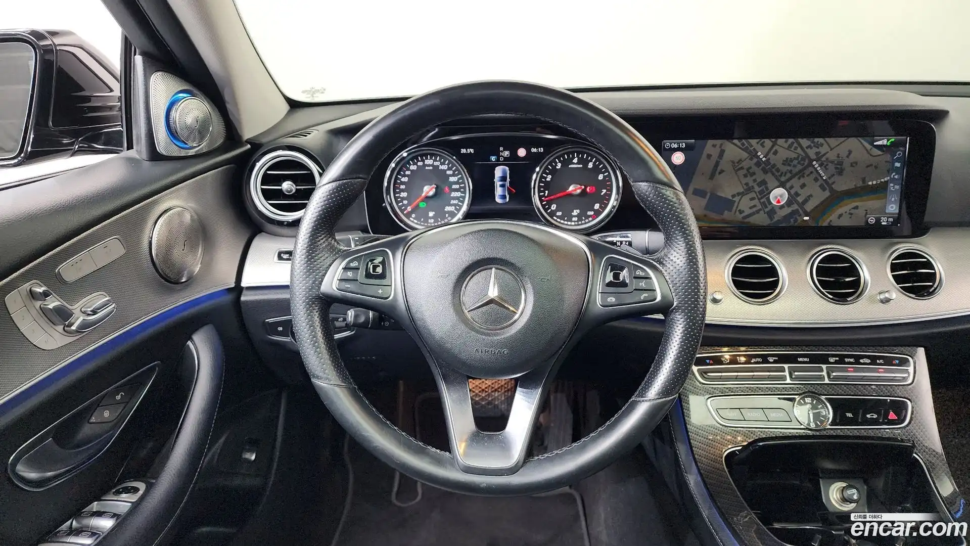 E-Class Mercedes-Benz 2017.3-OPTION-017