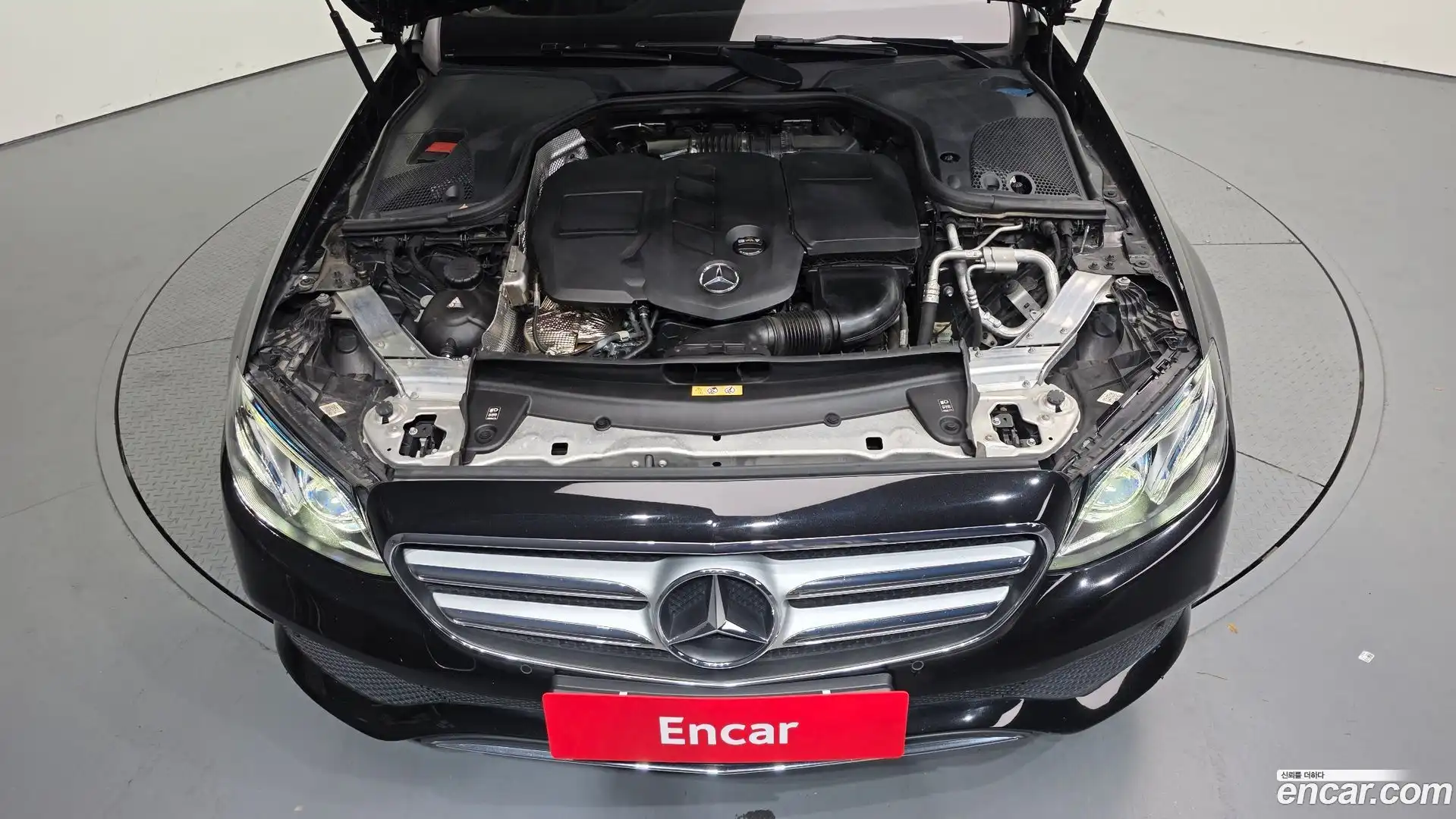 E-Class Mercedes-Benz 2017.6-OUTER-006