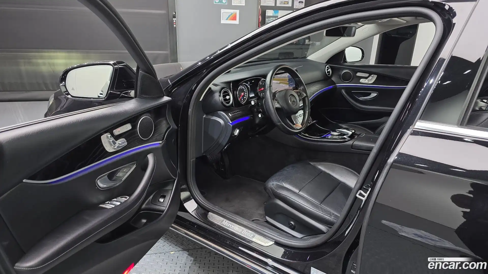 E-Class Mercedes-Benz 2017.6-INNER-010