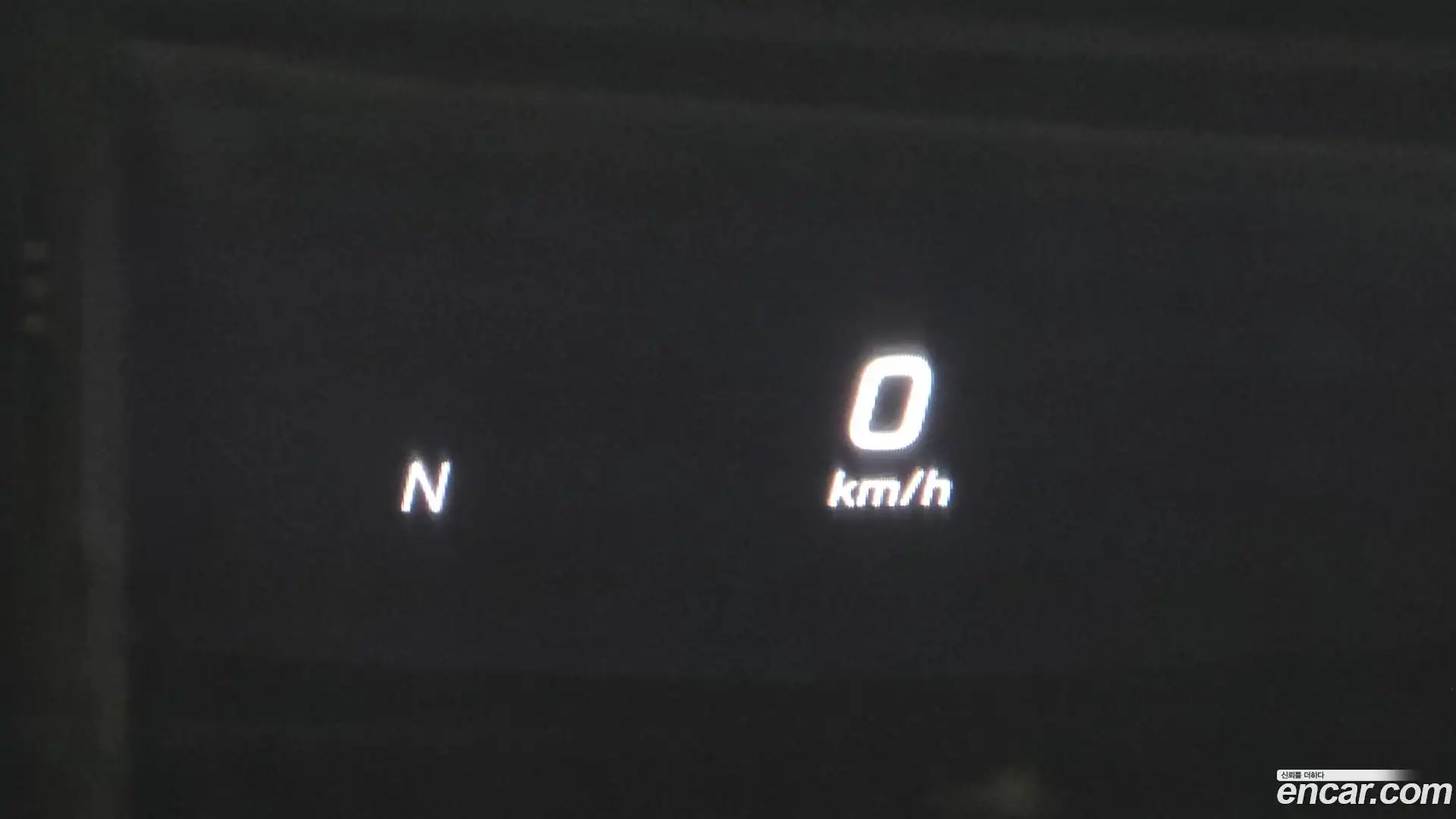 E-Class Mercedes-Benz 2017.6-OPTION-019