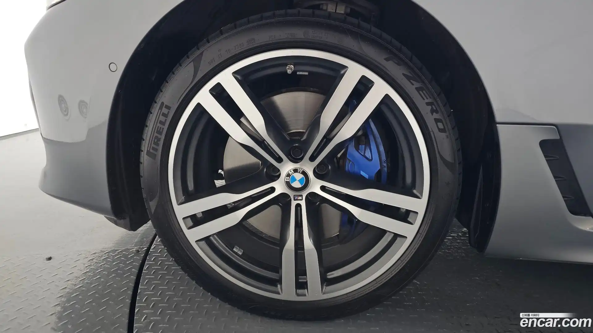 Gran Turismo BMW 2024.1-OUTER-031