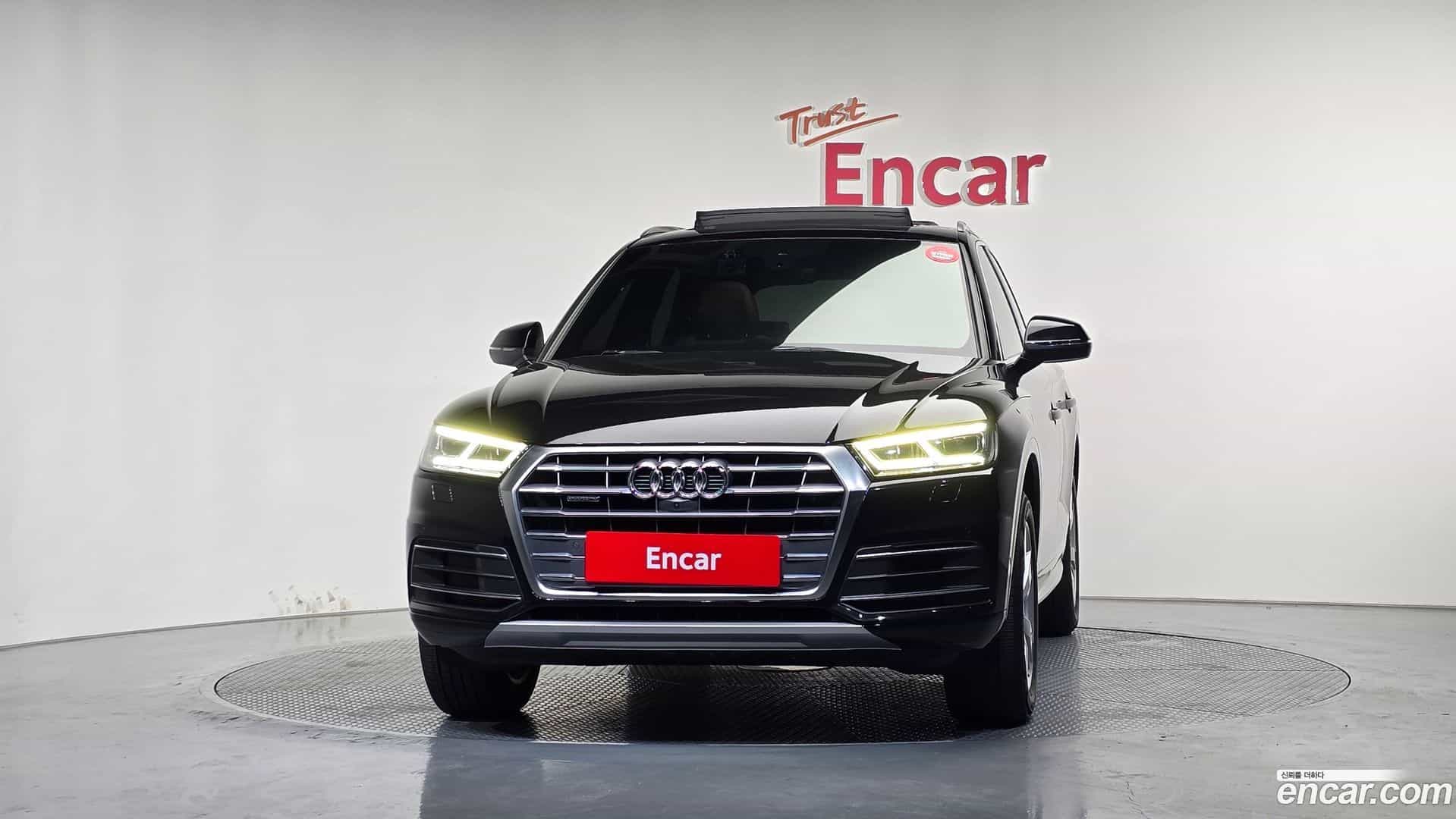 Q5 Audi 2020.8-OUTER-003