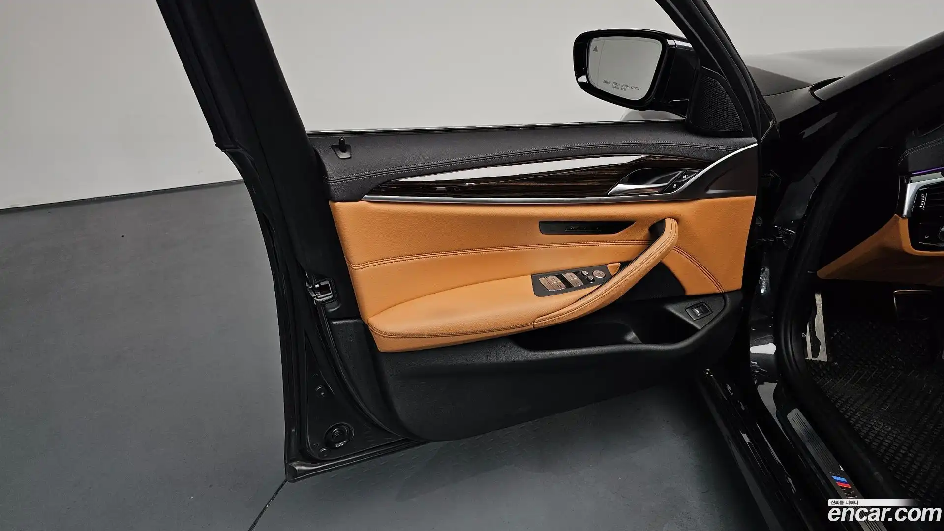 5-Series BMW 2020.11-INNER-034