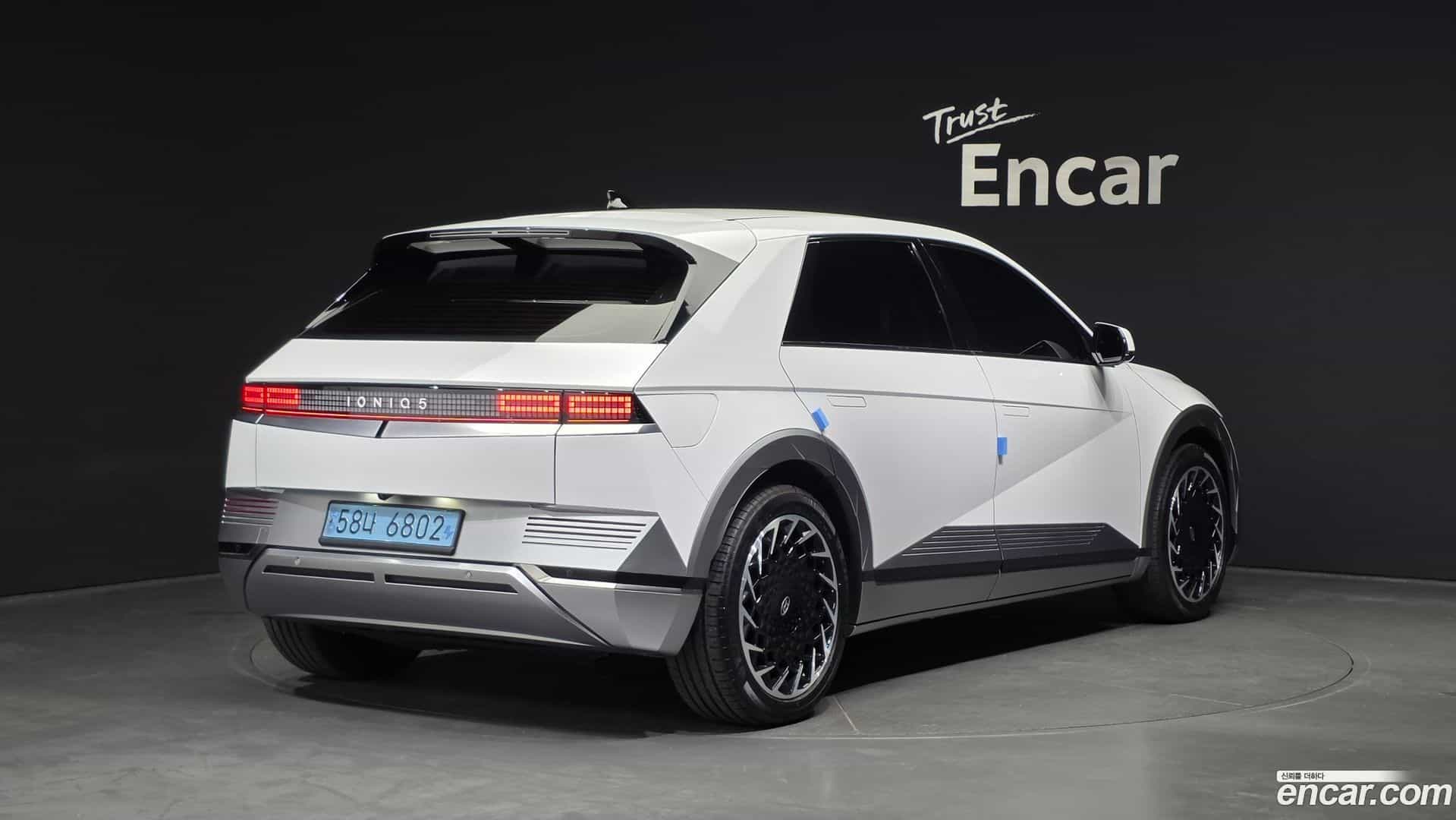 Ioniq5 Hyundai 2022.3-OUTER-002