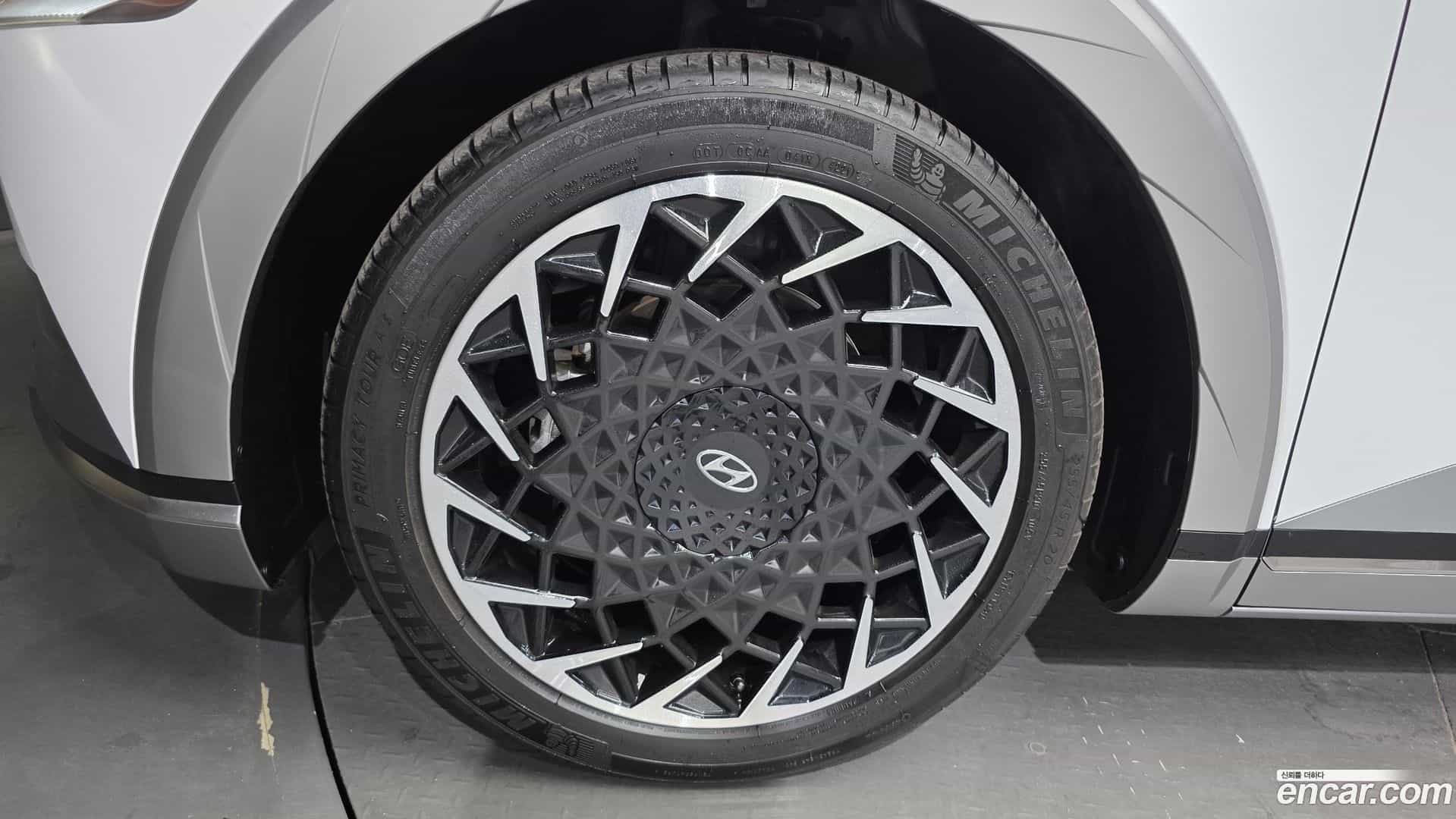 Ioniq5 Hyundai 2022.3-OUTER-005