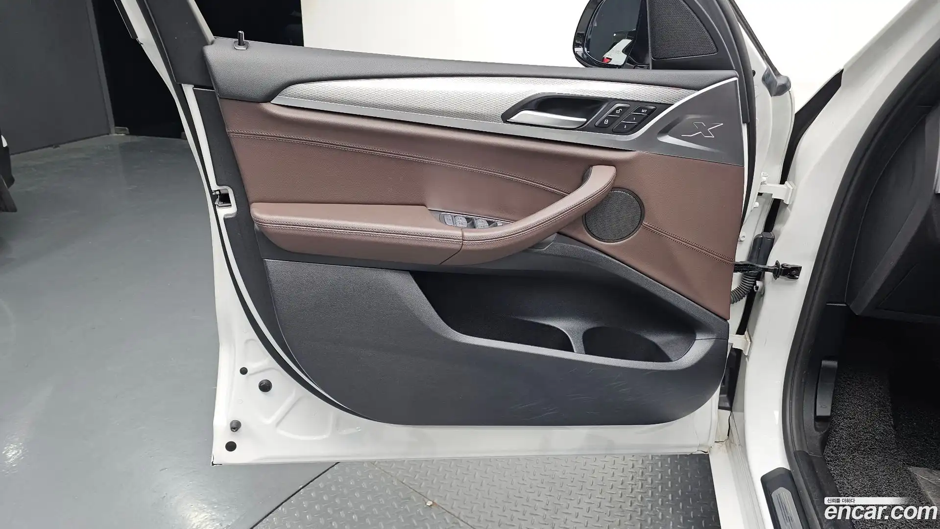X3 BMW 2021.1-INNER-034