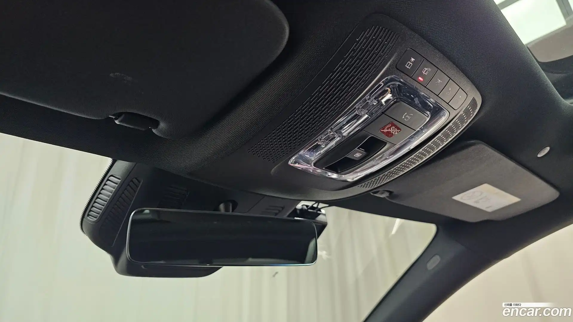 CLA-Class Mercedes-Benz 2021.8-OPTION-022