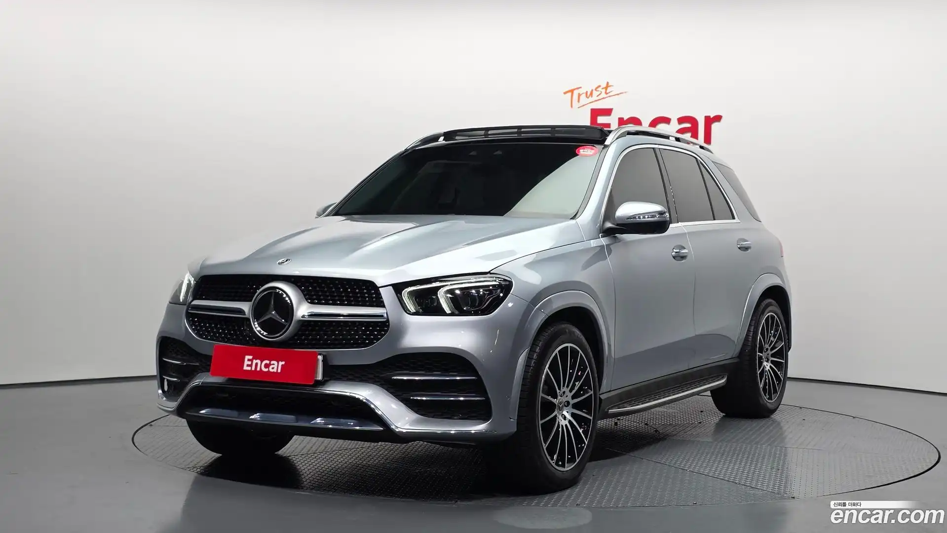 GLE-Class Mercedes-Benz 2023.3-OUTER-001