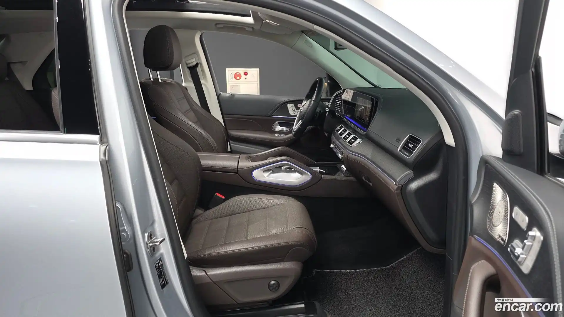 GLE-Class Mercedes-Benz 2023.3-OPTION-015