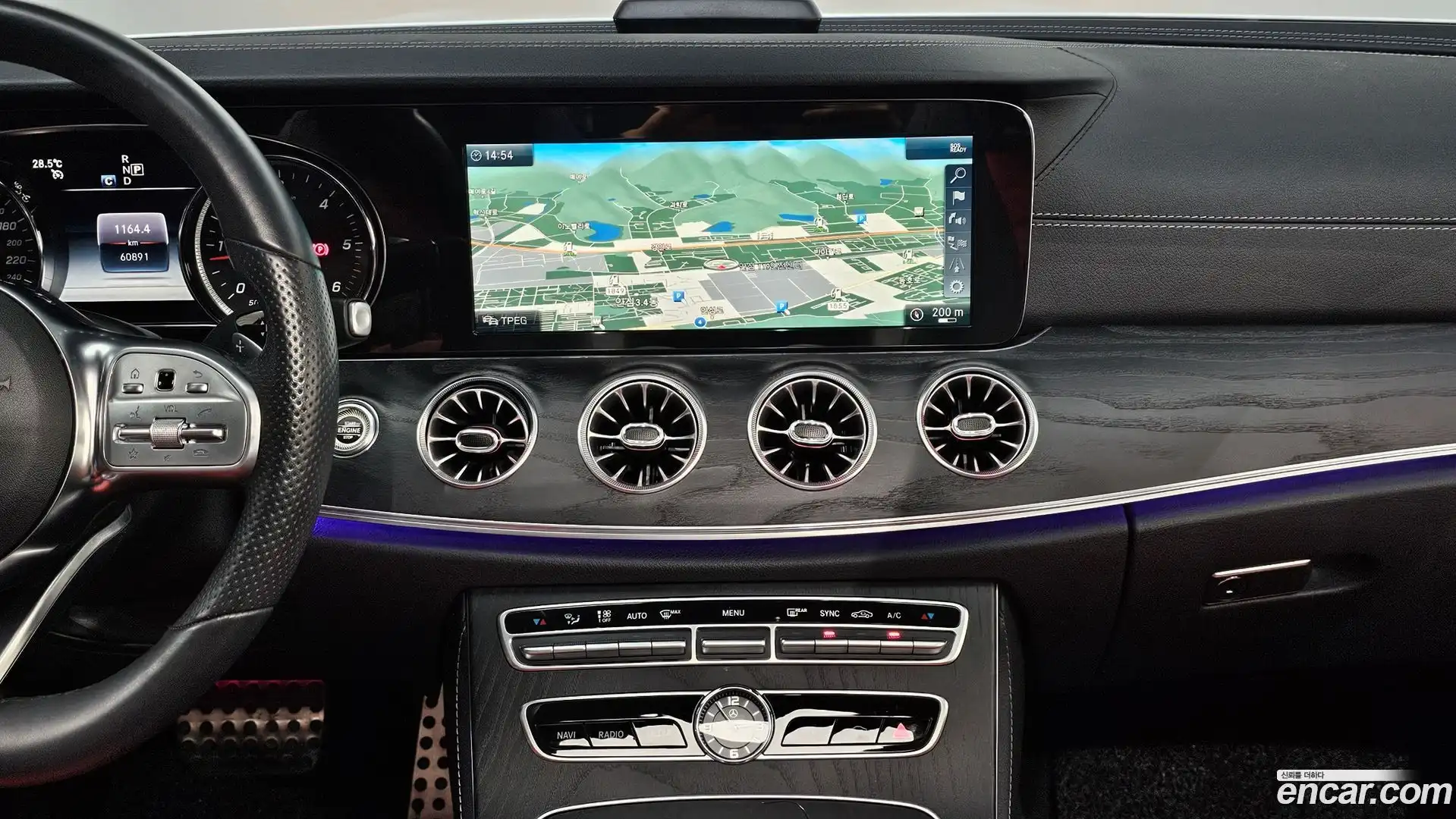 E-Class Mercedes-Benz 2019.2-OPTION-018
