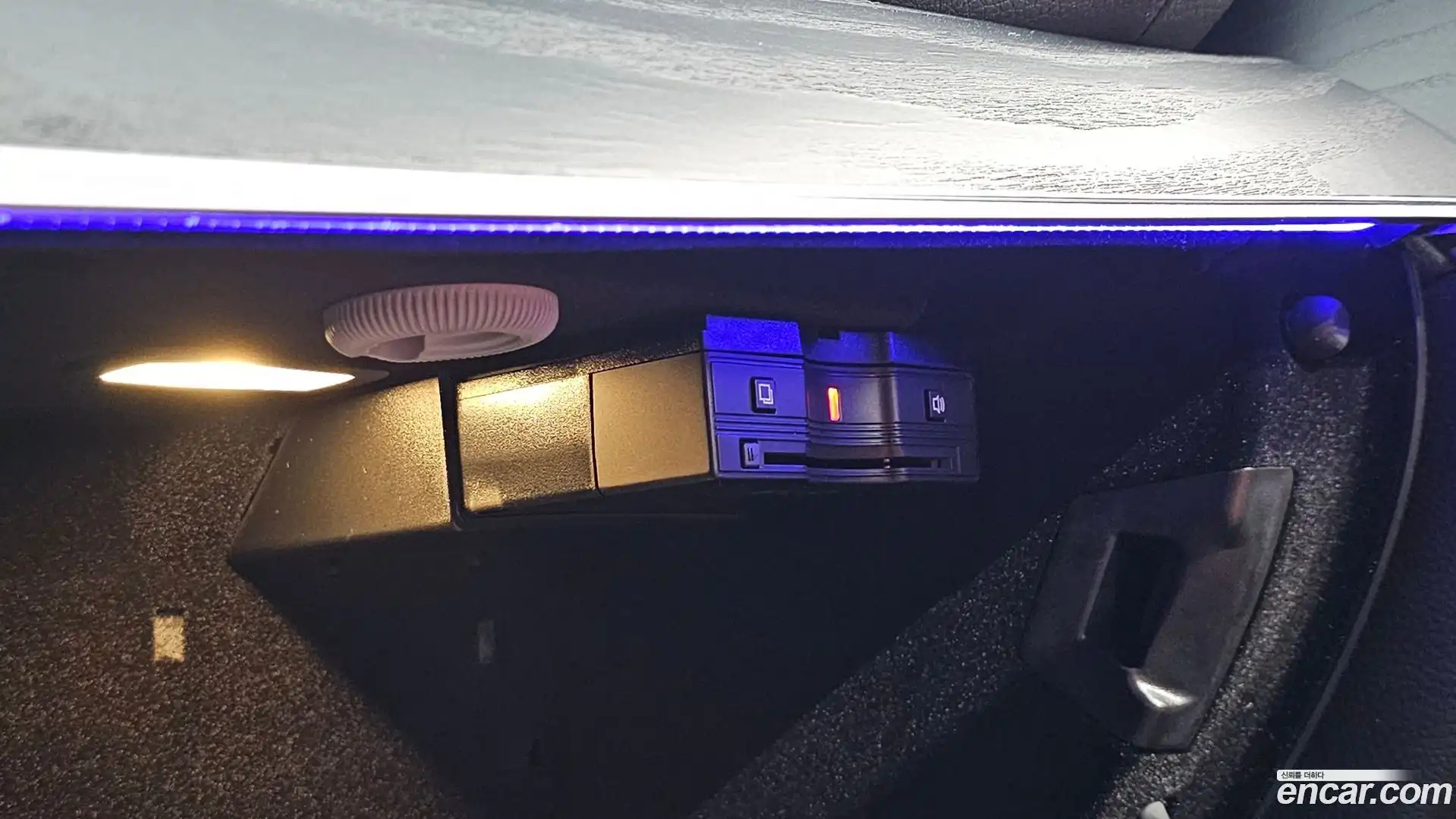 E-Class Mercedes-Benz 2019.2-OPTION-022