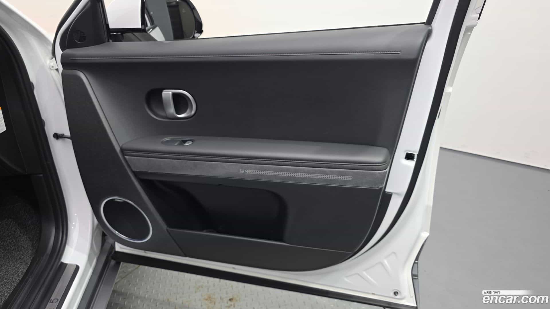 Ioniq5 Hyundai 2022.4-INNER-034