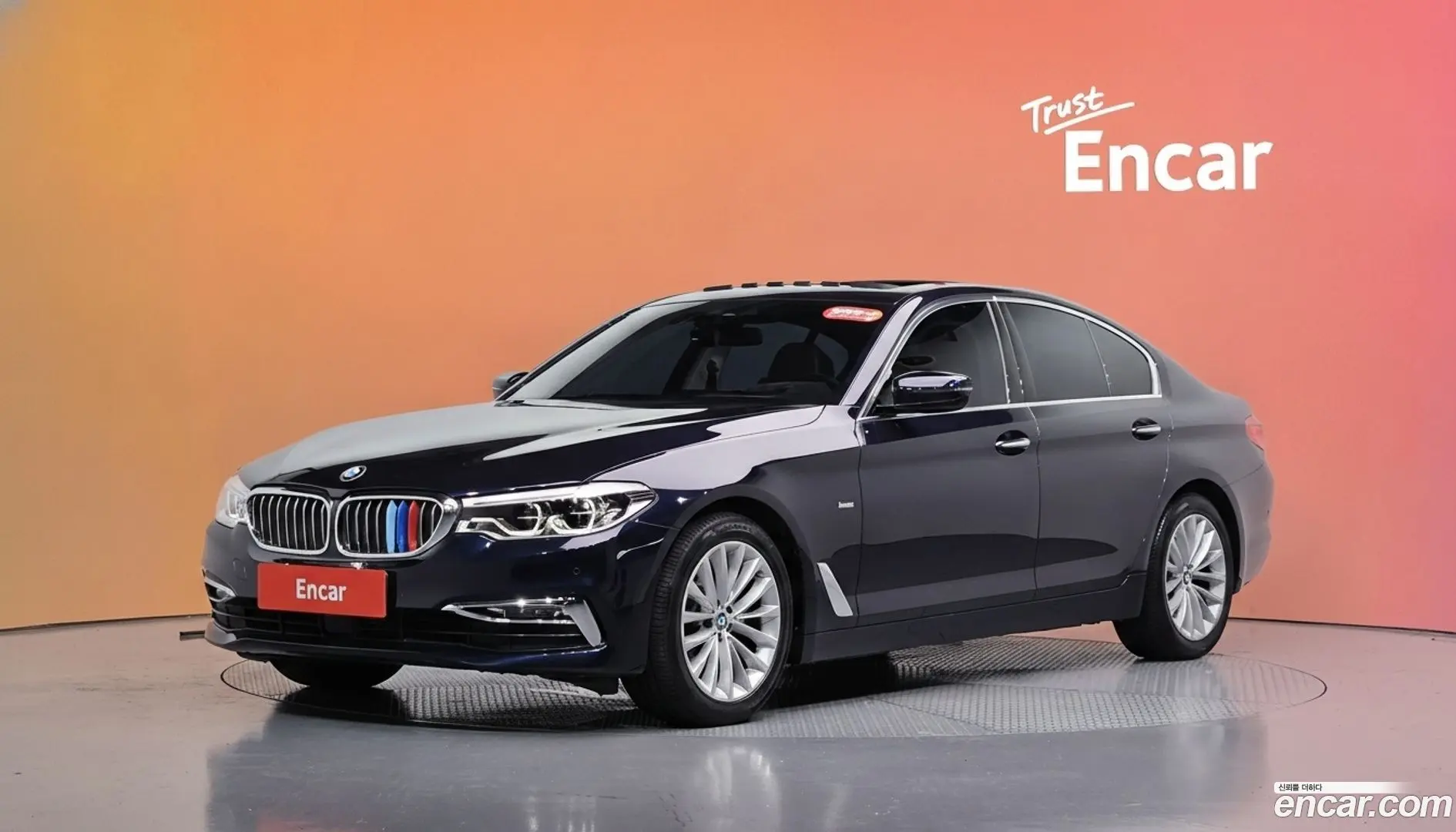 Main__Slider__Photo:5-Series BMW 2018.5-0