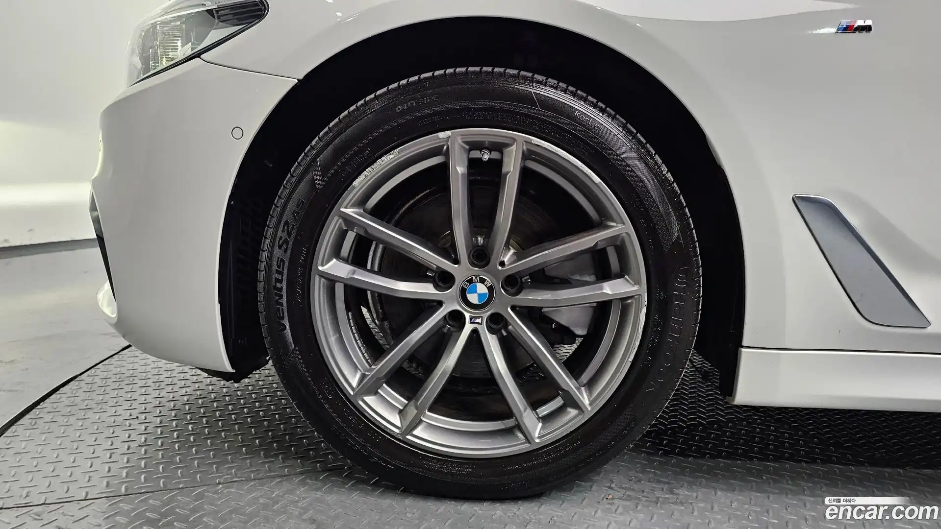 5-Series BMW 2017.9-OUTER-005