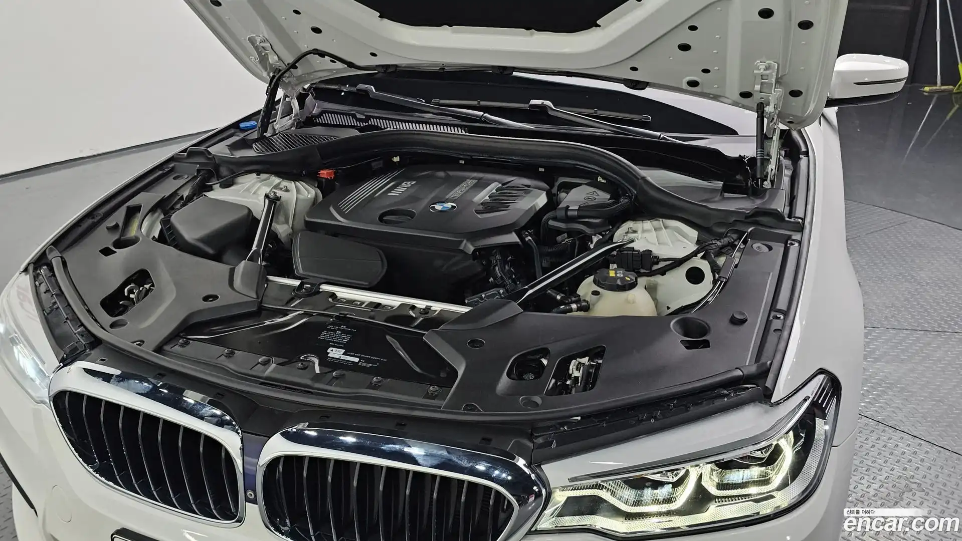 5-Series BMW 2017.9-OUTER-006