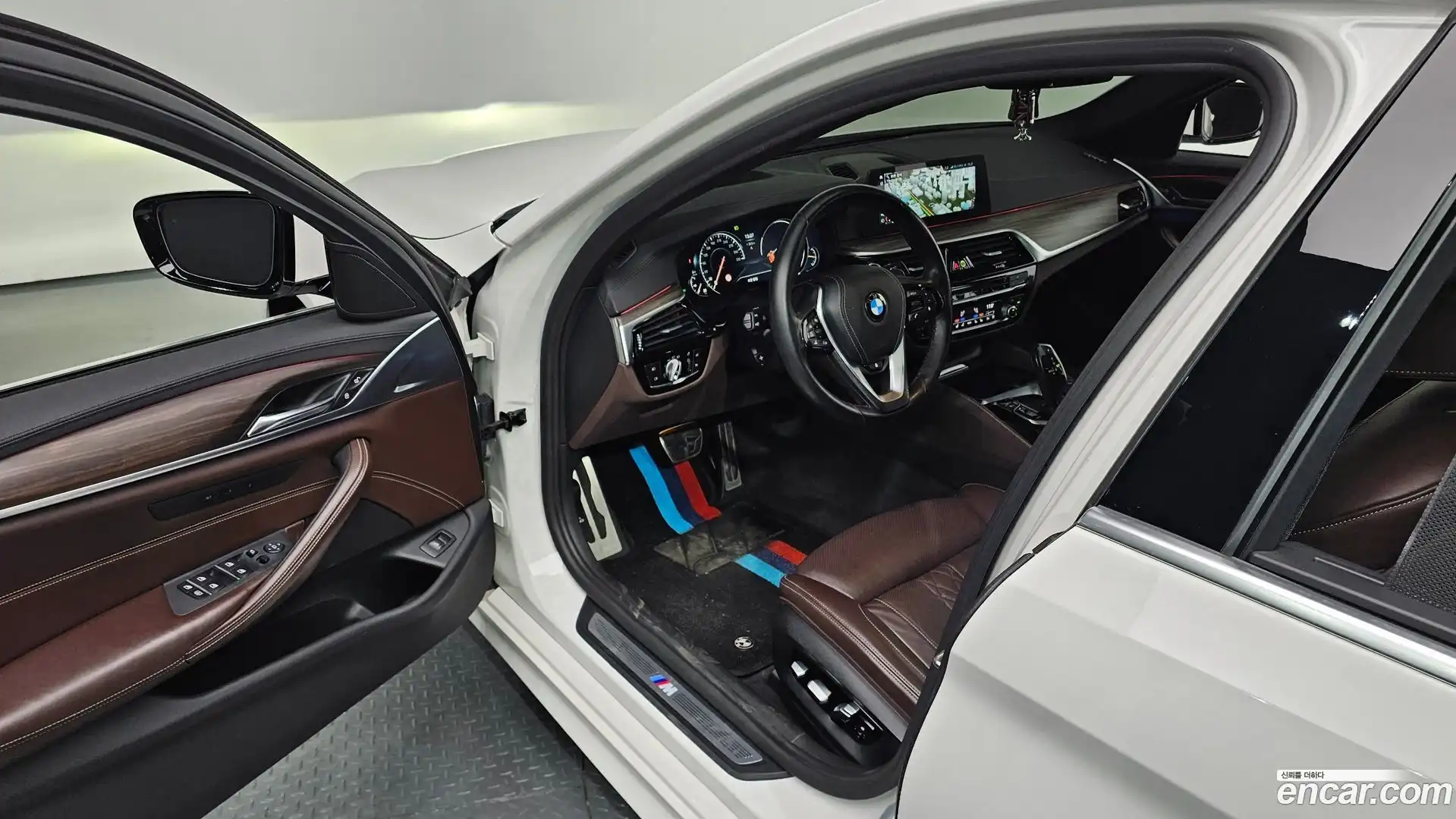 5-Series BMW 2017.9-OPTION-015